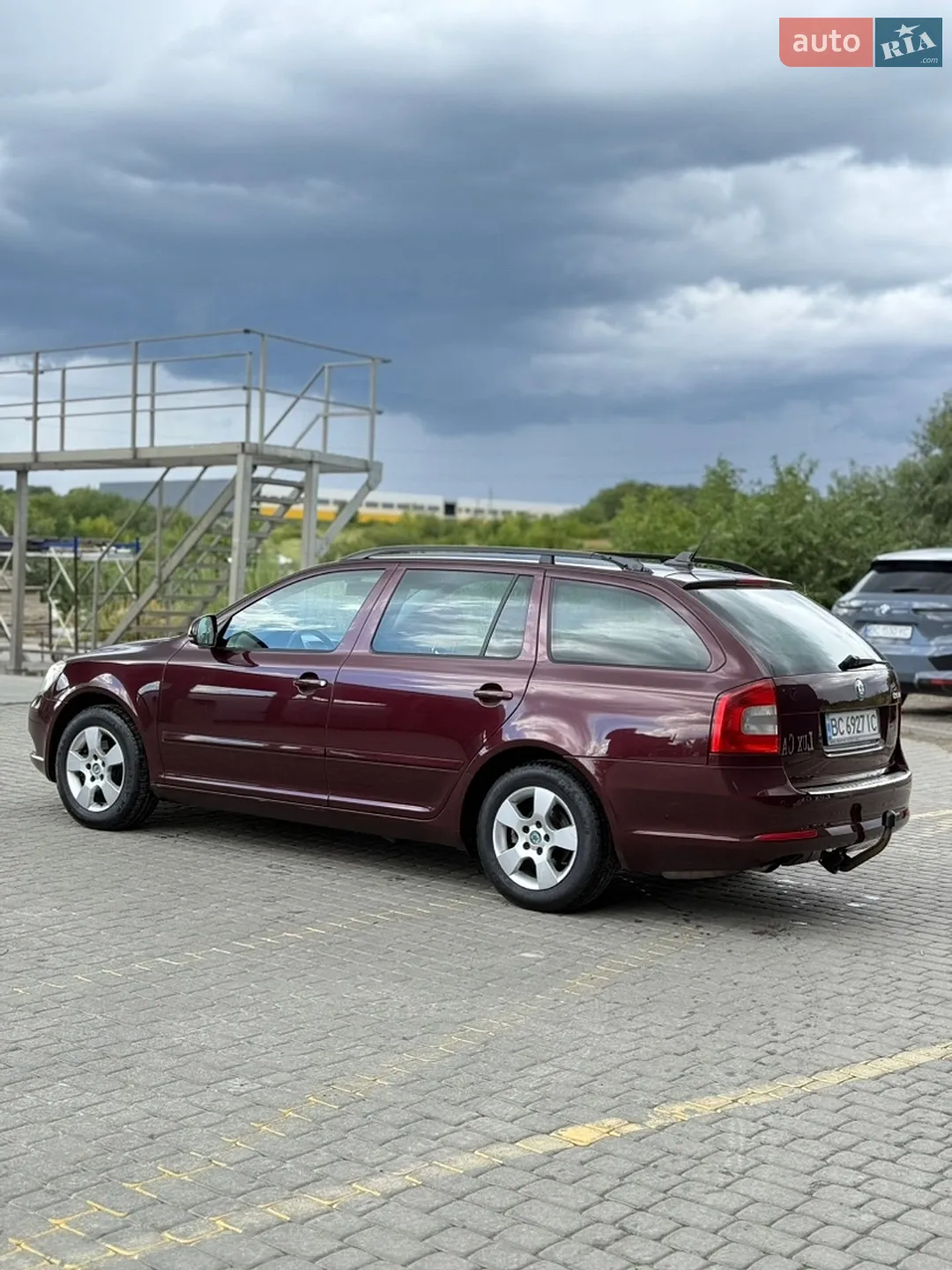2010 Skoda Octavia - мініатюра 3