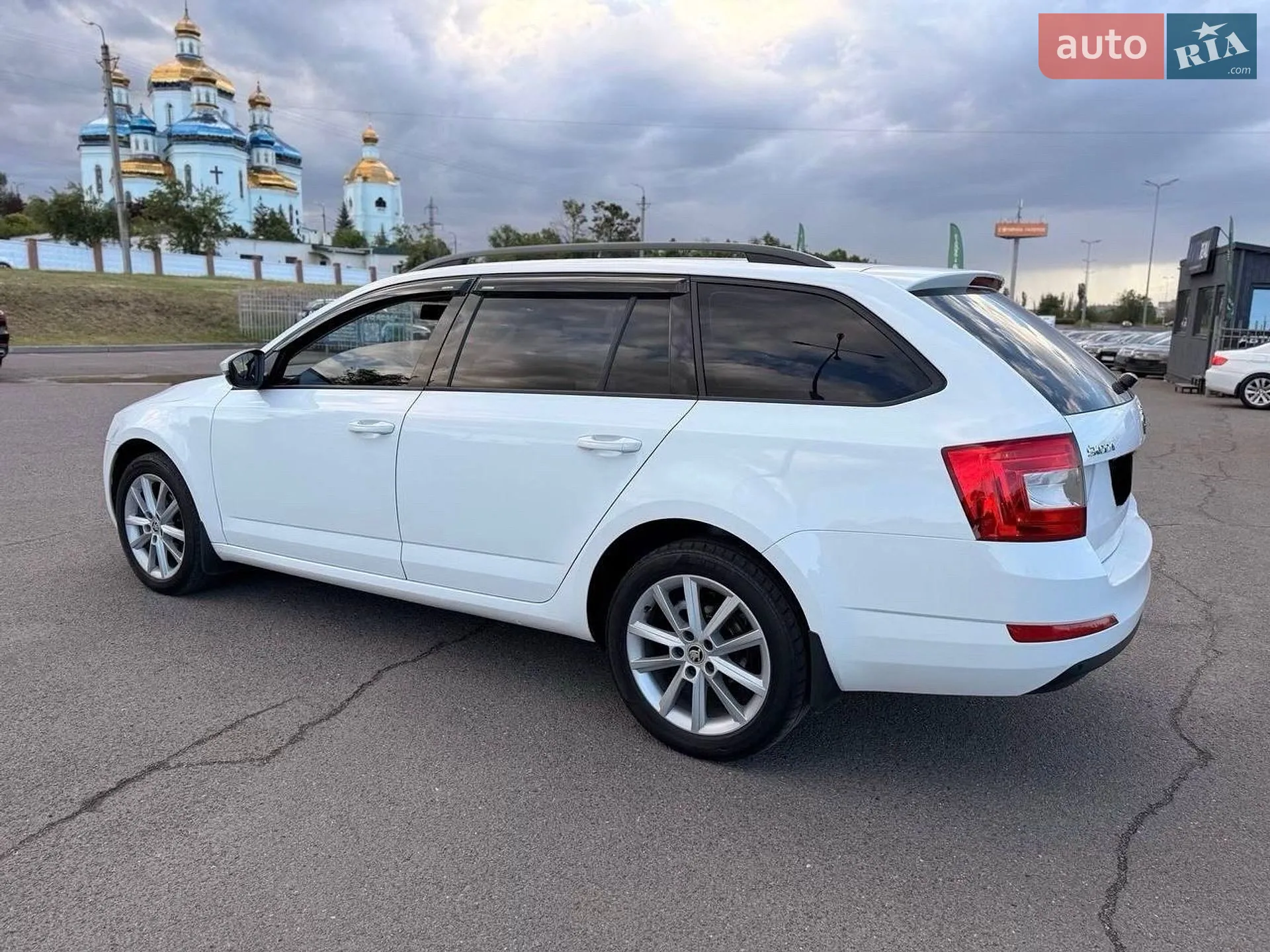 2015 Skoda Octavia - фото 1