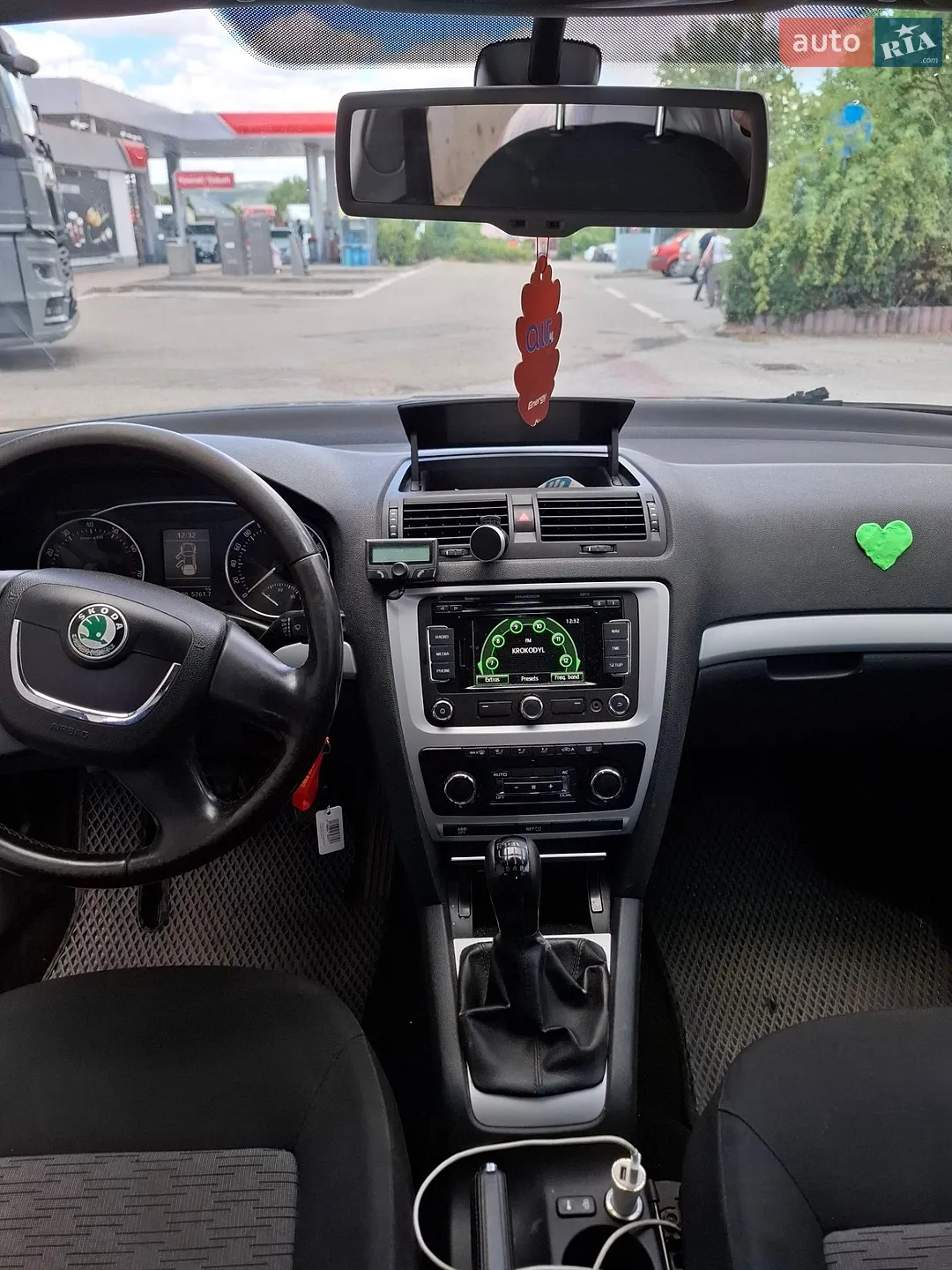 2010 Skoda Octavia - мініатюра 5
