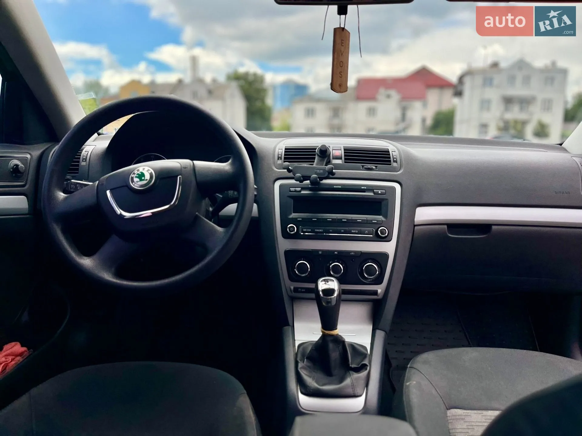 2011 Skoda Octavia - мініатюра 46