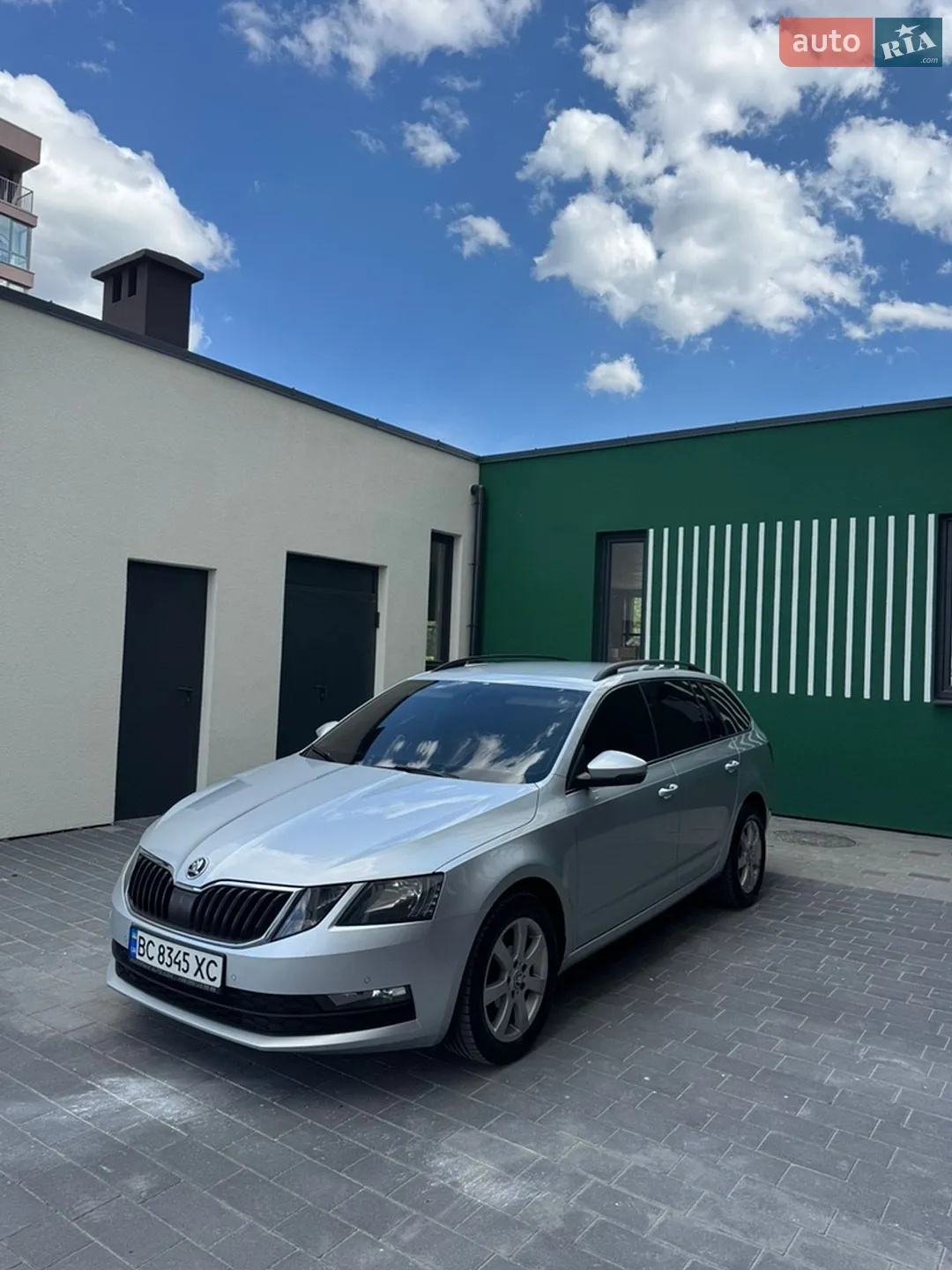 2017 Skoda Octavia - фото 1