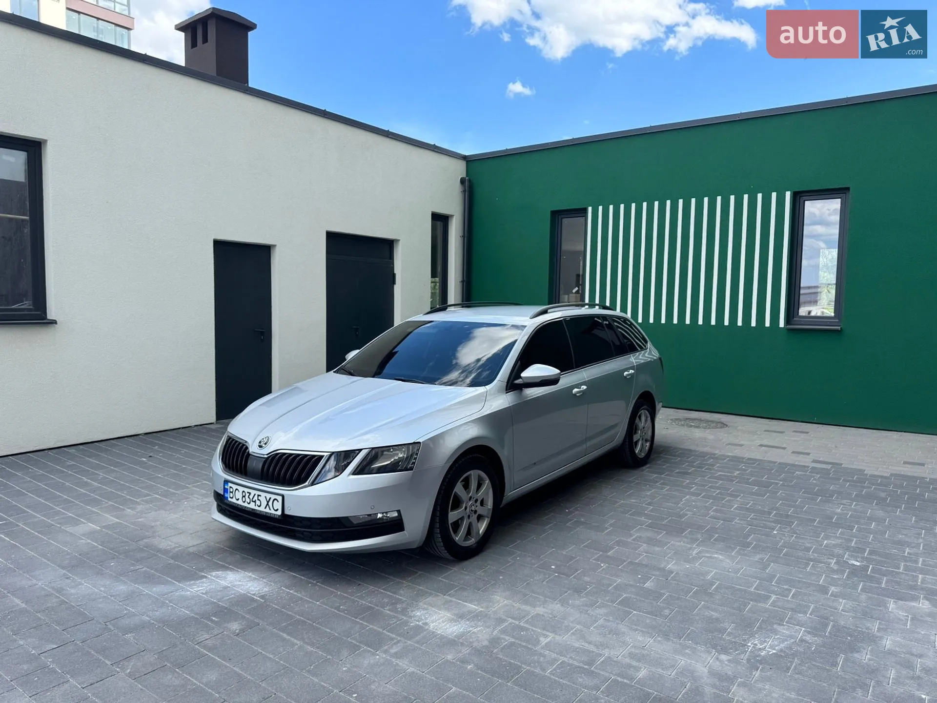 2017 Skoda Octavia - мініатюра 14