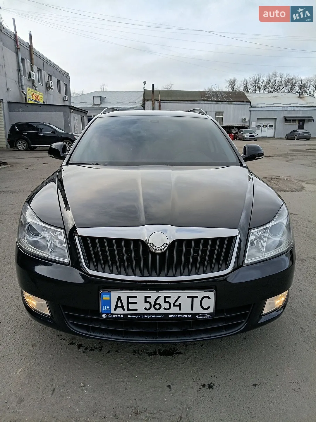 2010 Skoda Octavia - фото 1