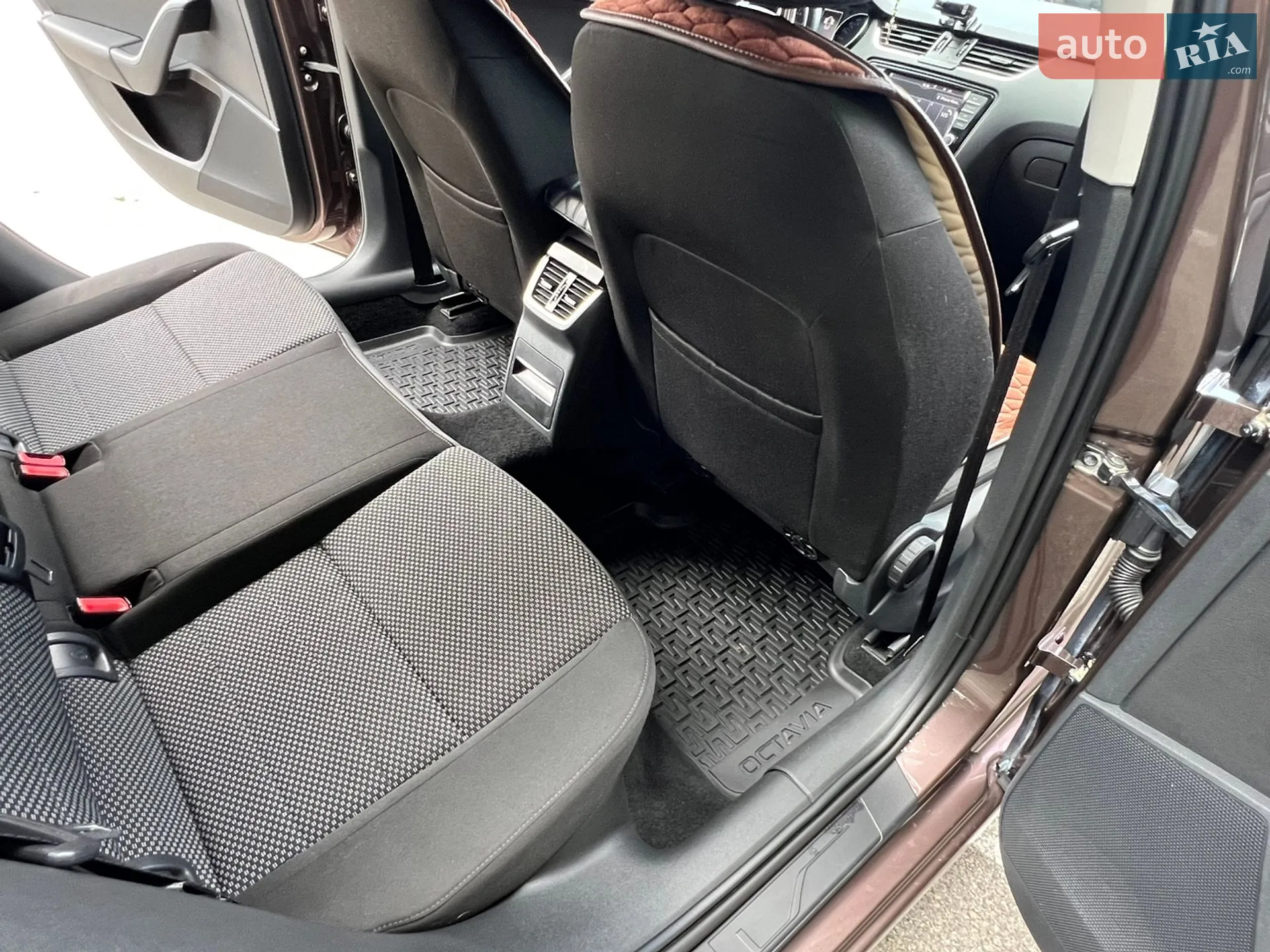 2013 Skoda Octavia - мініатюра 27