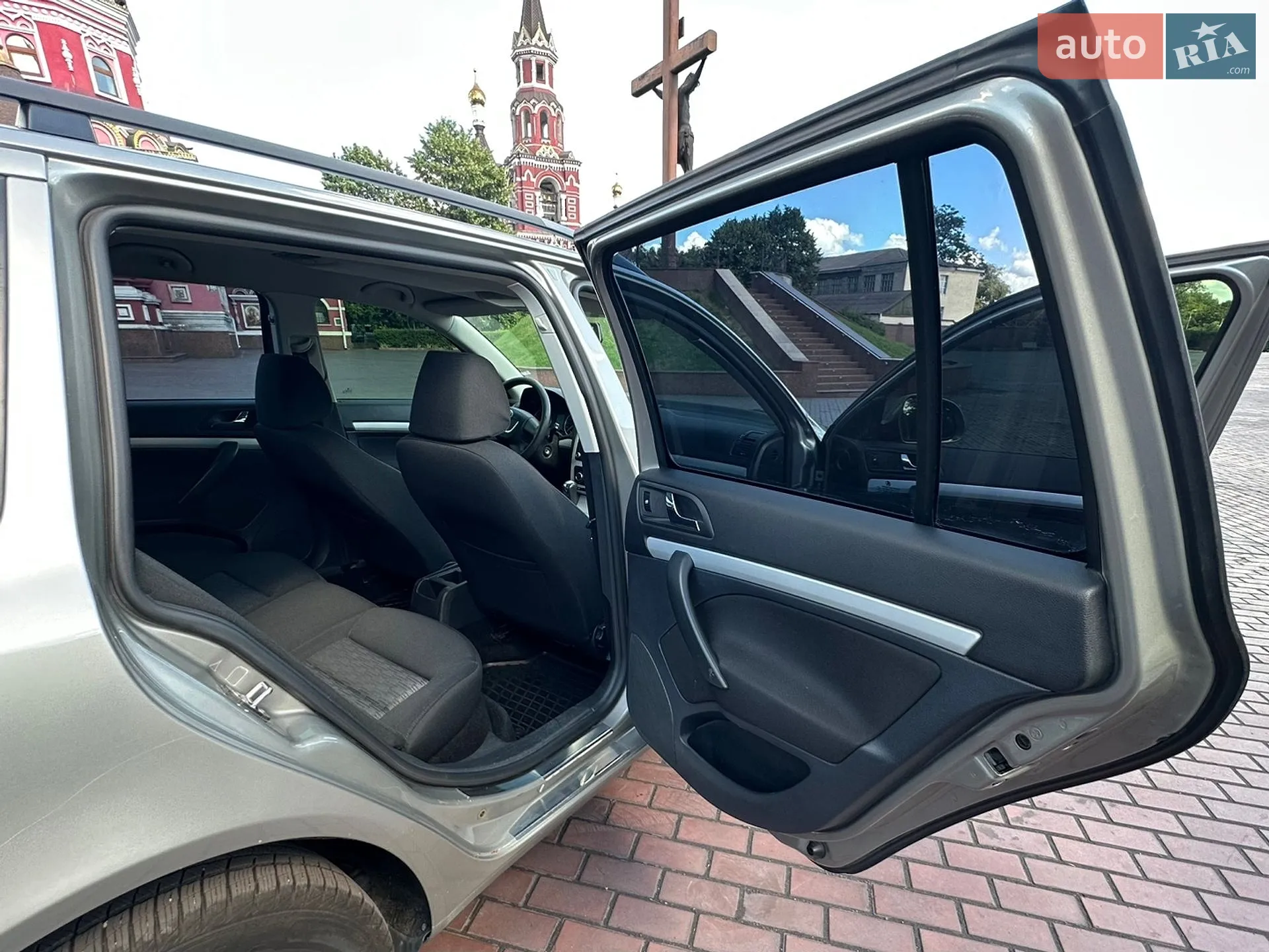 2010 Skoda Octavia - мініатюра 14