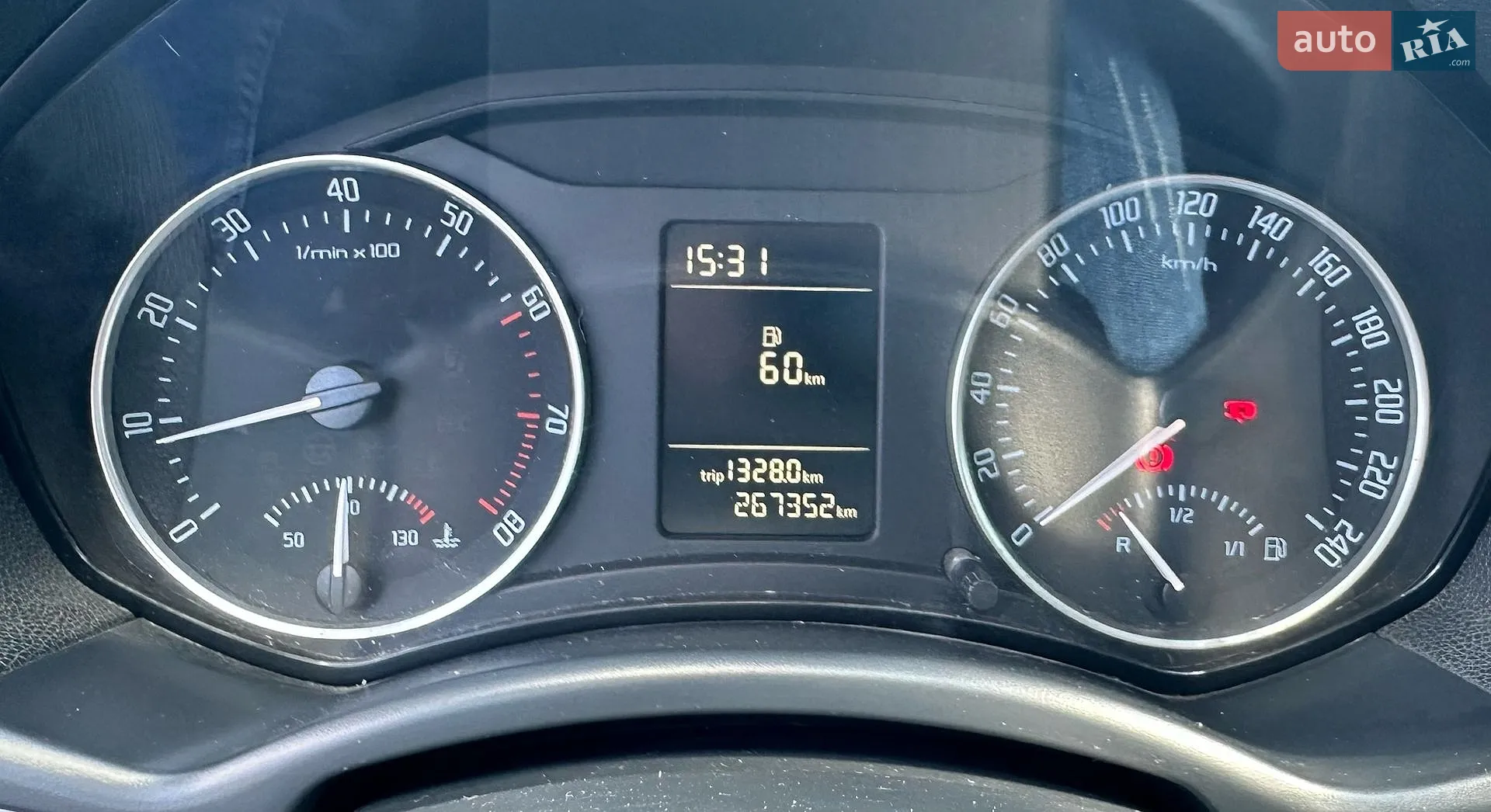 2010 Skoda Octavia - мініатюра 21
