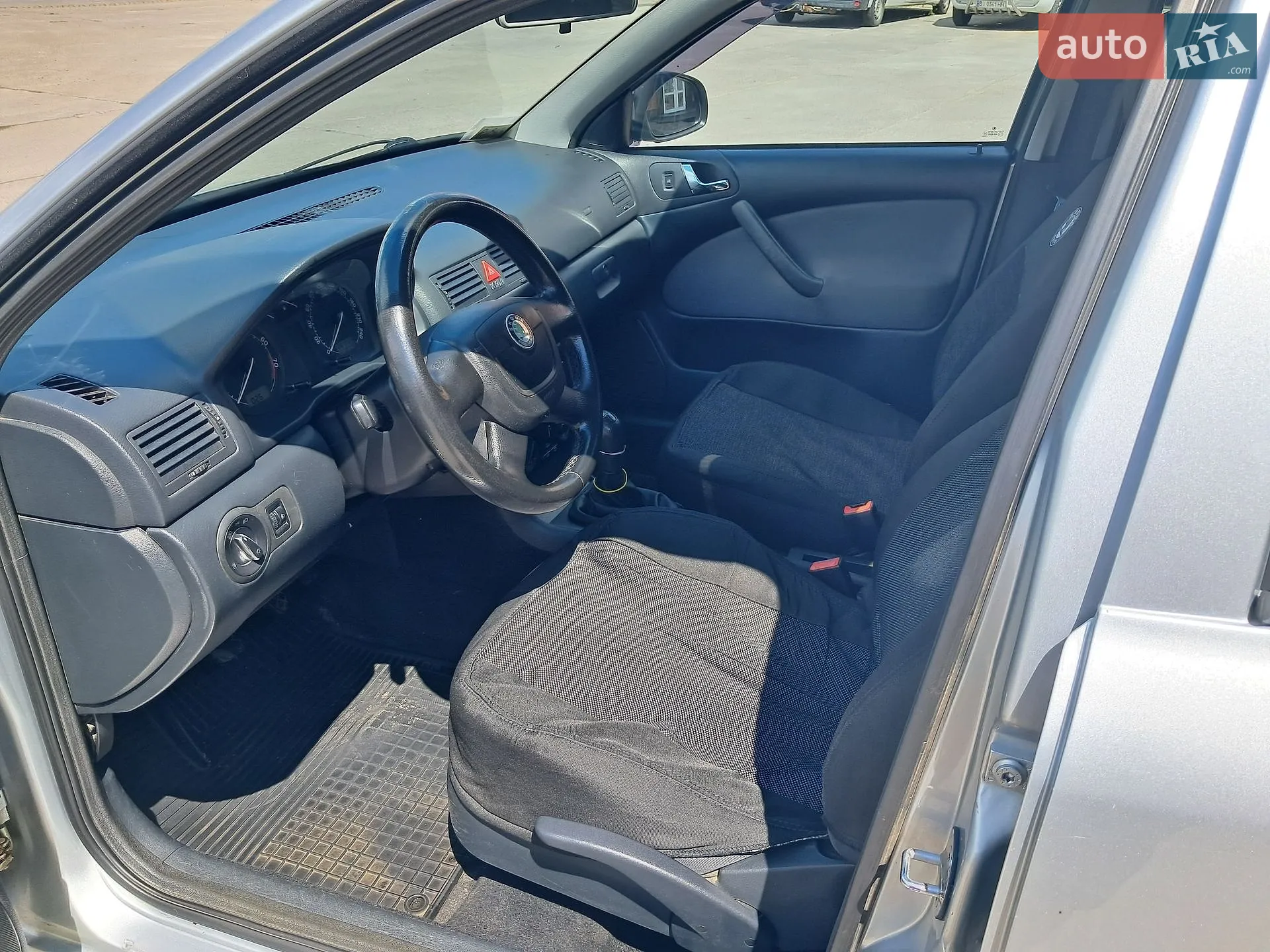 2010 Skoda Octavia - мініатюра 7