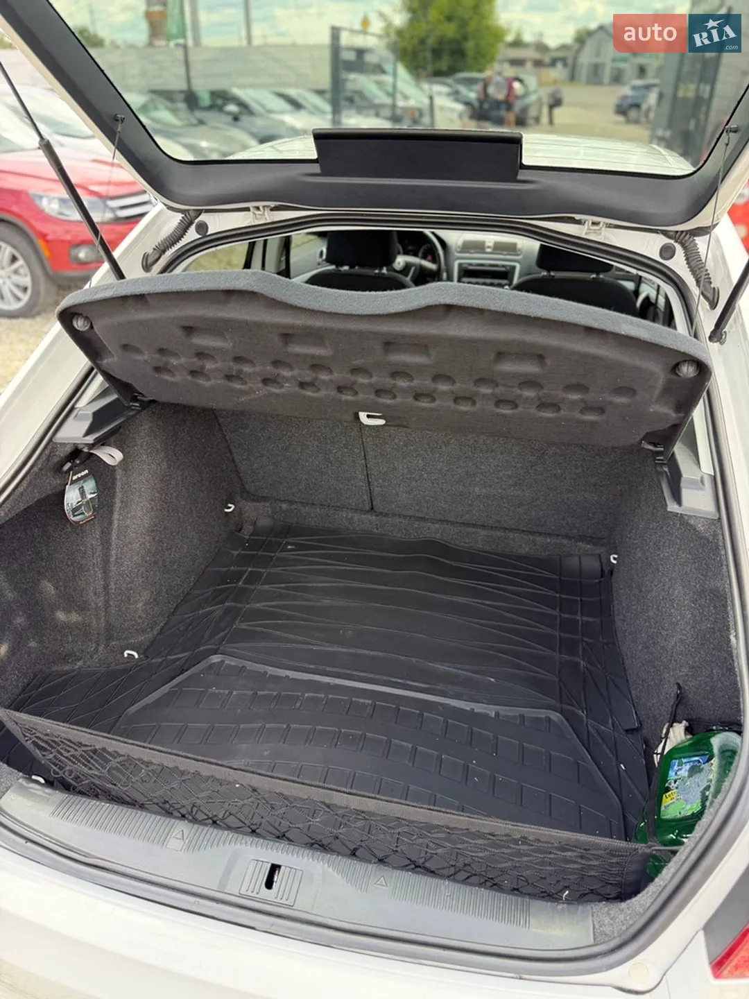 2010 Skoda Octavia - мініатюра 39