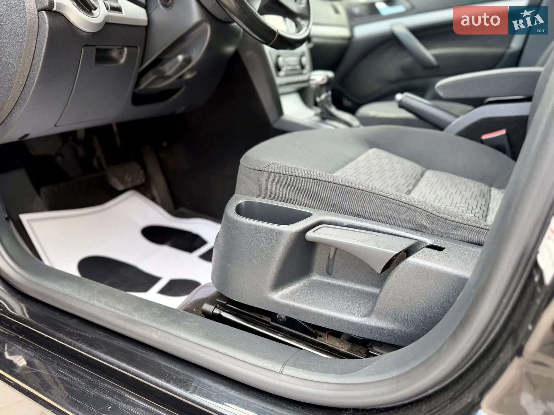 2012 Skoda Octavia - мініатюра 36