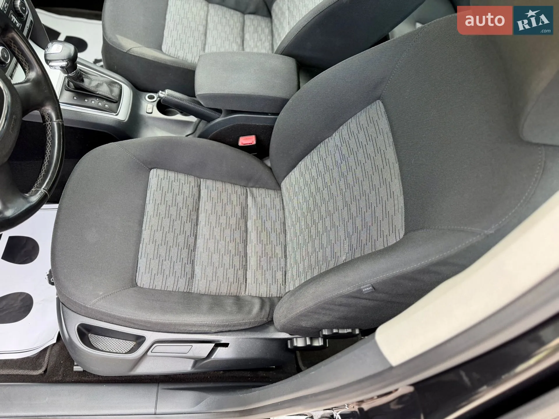 2012 Skoda Octavia - мініатюра 39
