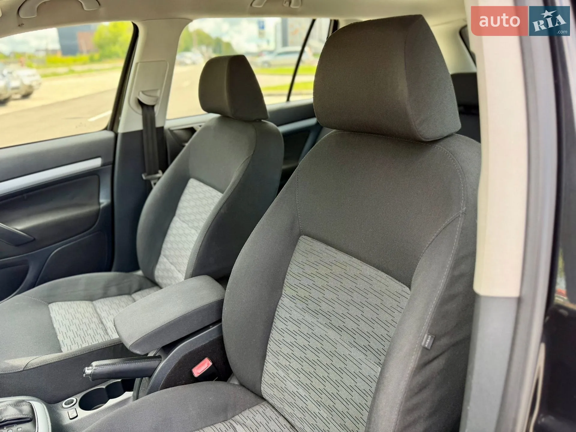 2012 Skoda Octavia - мініатюра 40