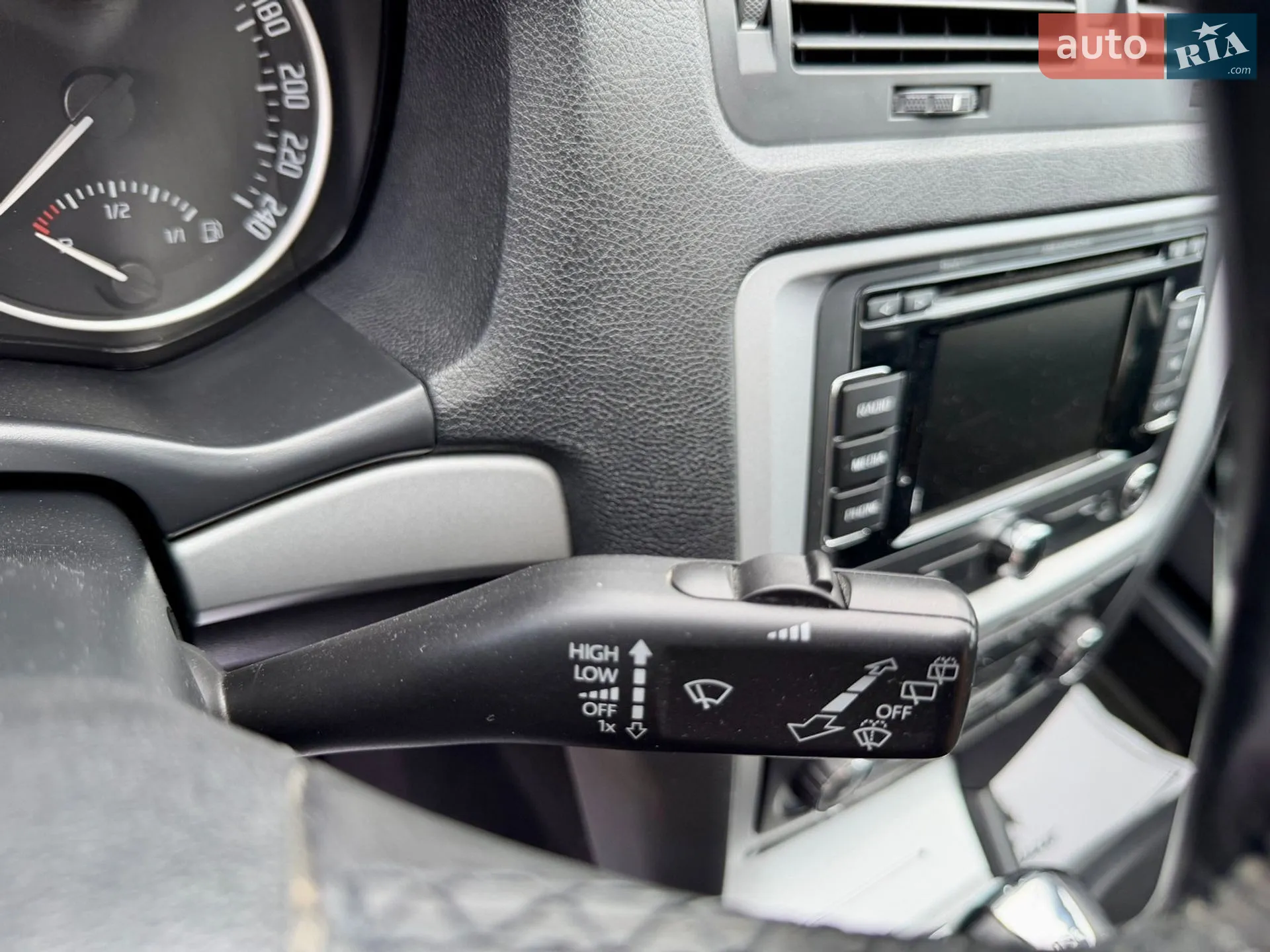 2012 Skoda Octavia - мініатюра 46