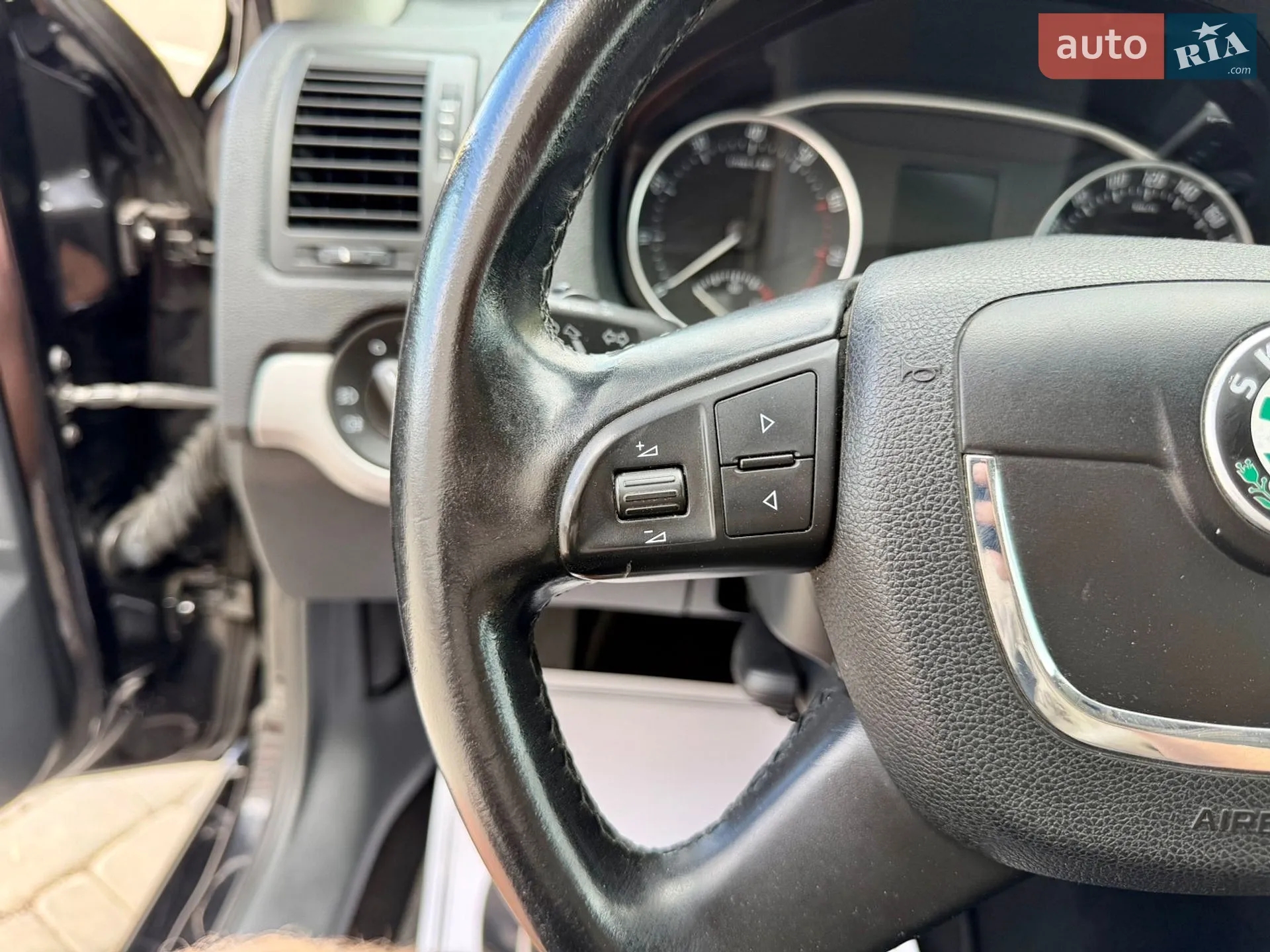 2012 Skoda Octavia - мініатюра 47