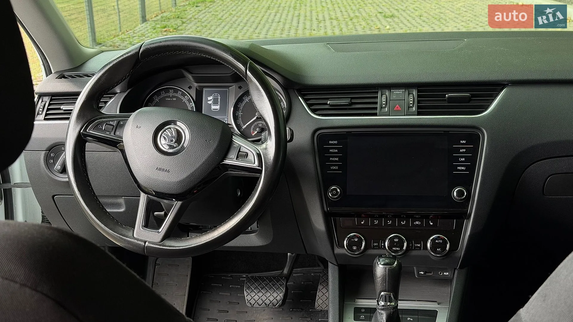2017 Skoda Octavia - мініатюра 20