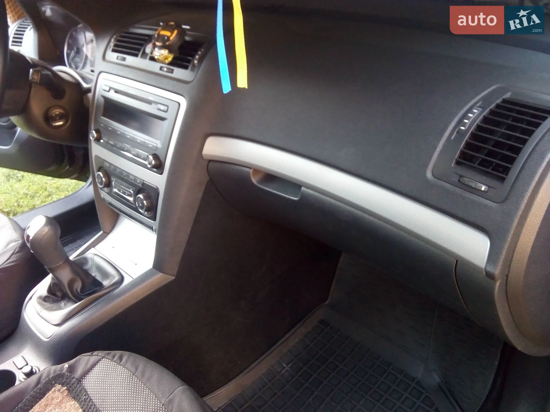 2011 Skoda Octavia - мініатюра 9