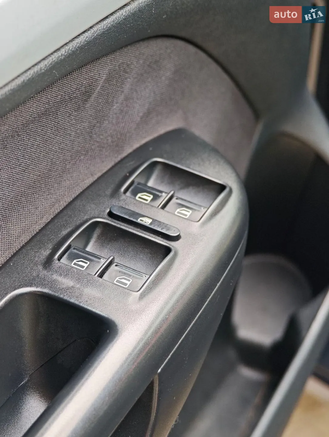 2010 Skoda Octavia - мініатюра 7