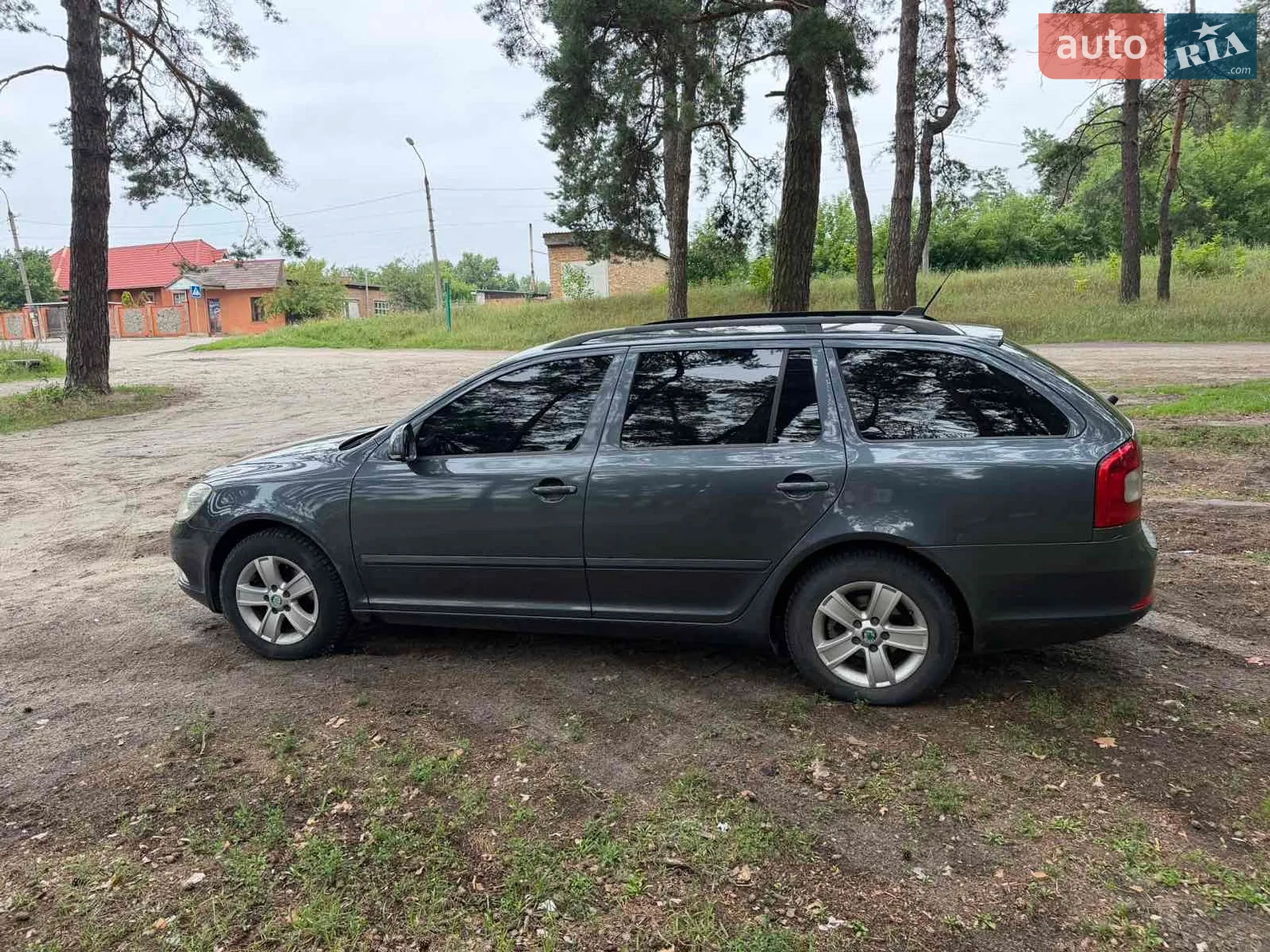 Skoda Octavia 2010 VIN TMBHT21Z1B2020798 фото оголошення 8 з 14