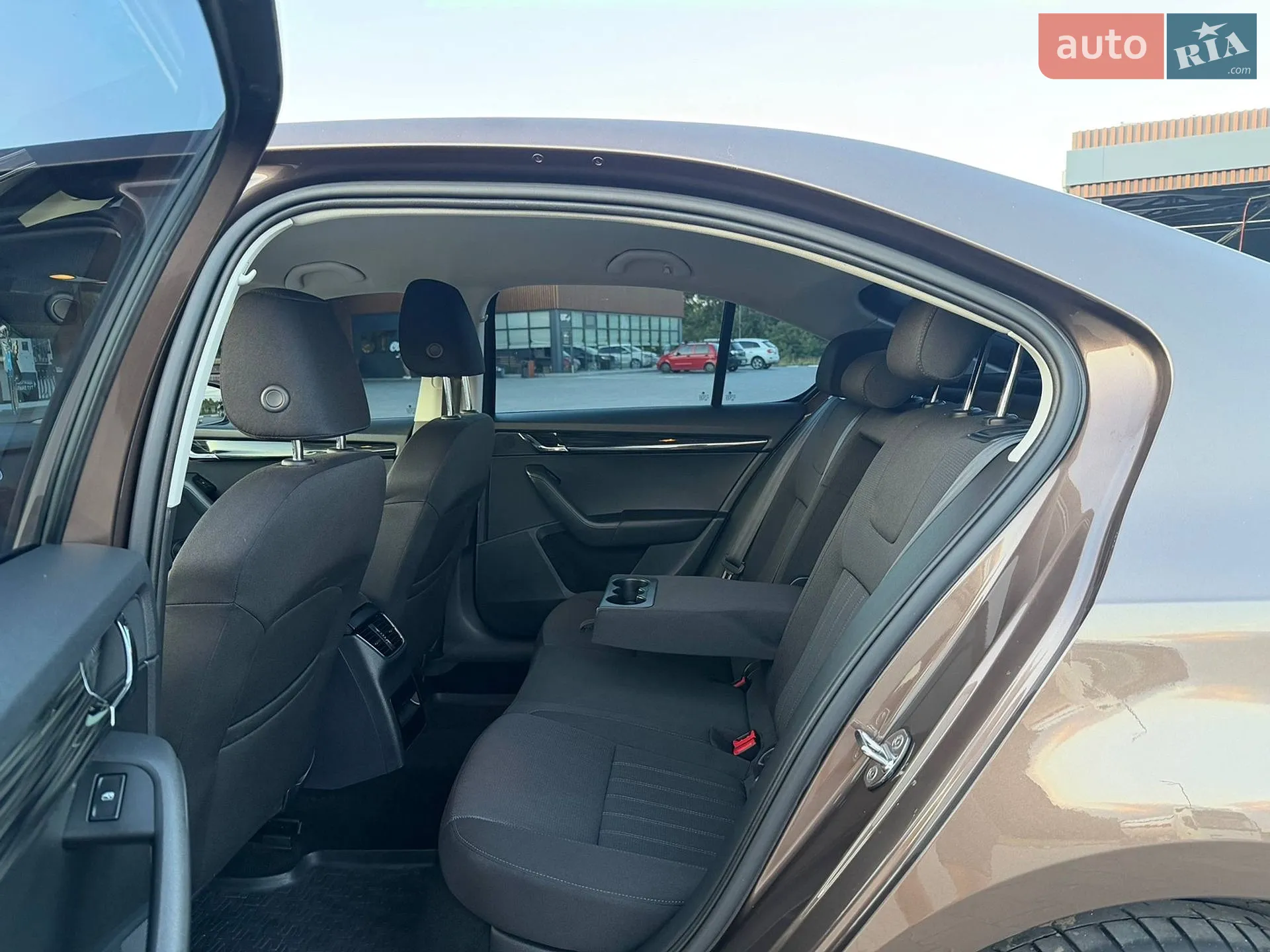 2019 Skoda Octavia - мініатюра 2