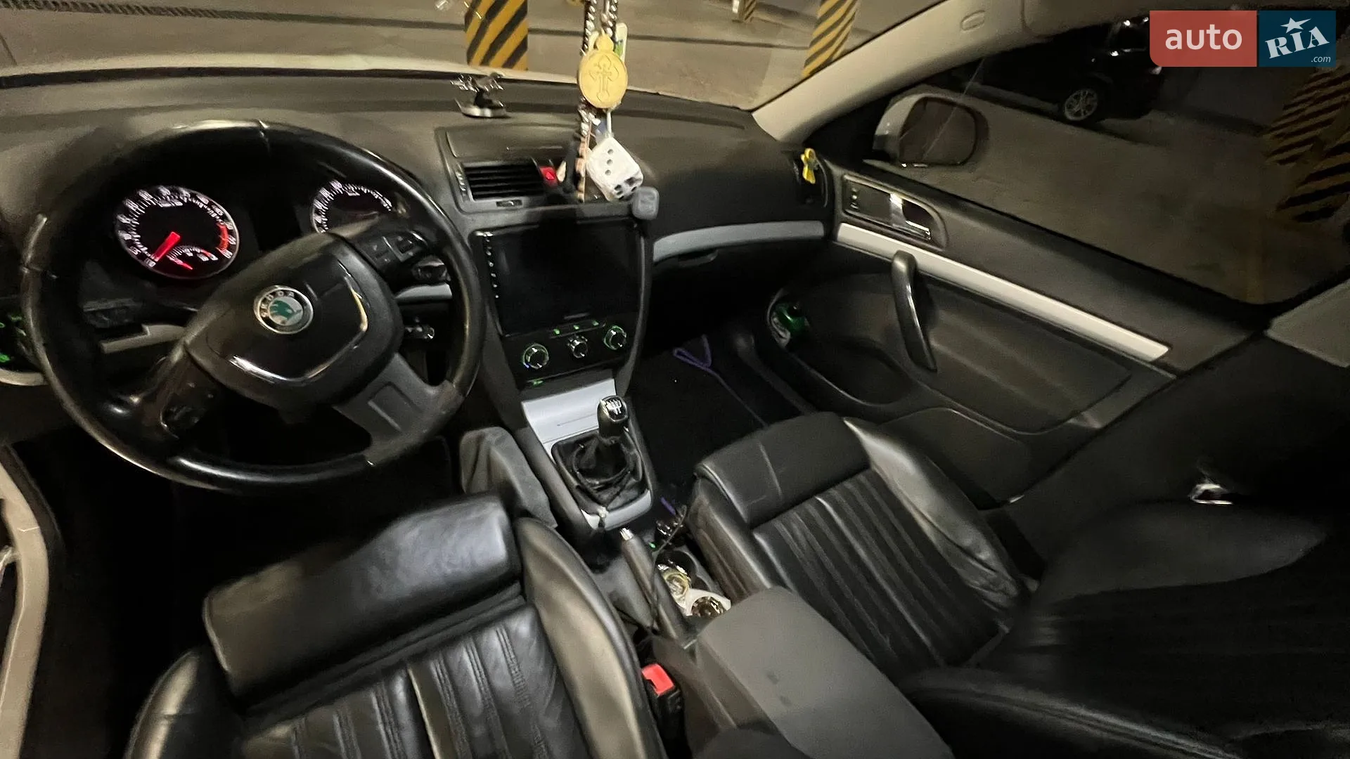 2010 Skoda Octavia - мініатюра 20