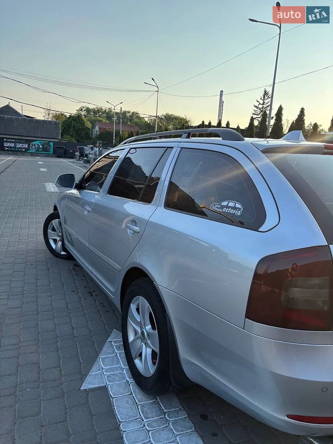 2010 Skoda Octavia - мініатюра 5