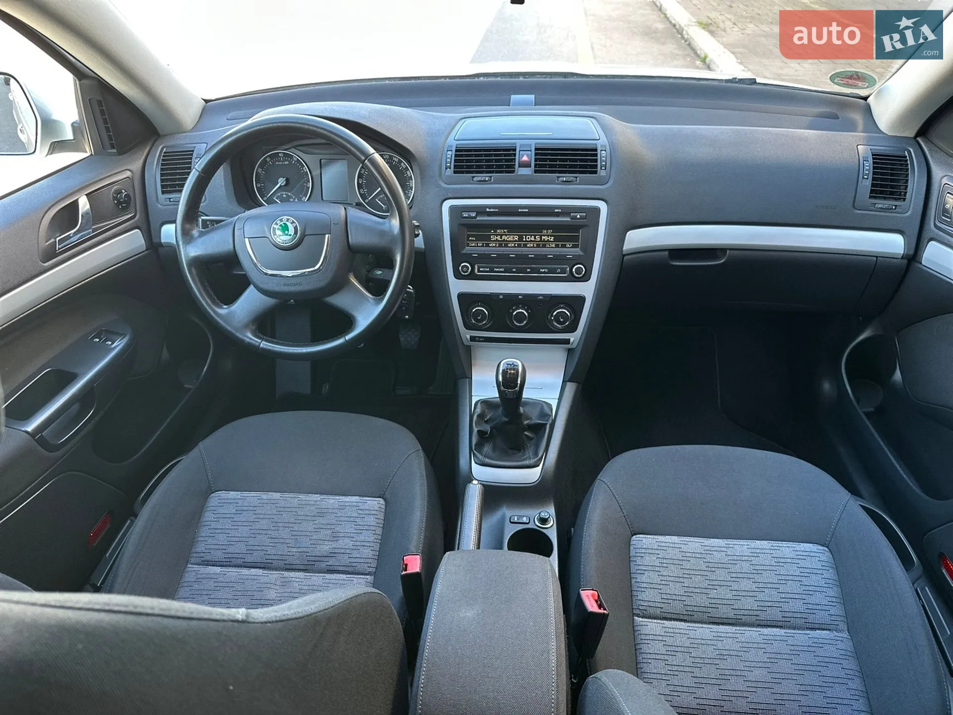 2011 Skoda Octavia - мініатюра 33