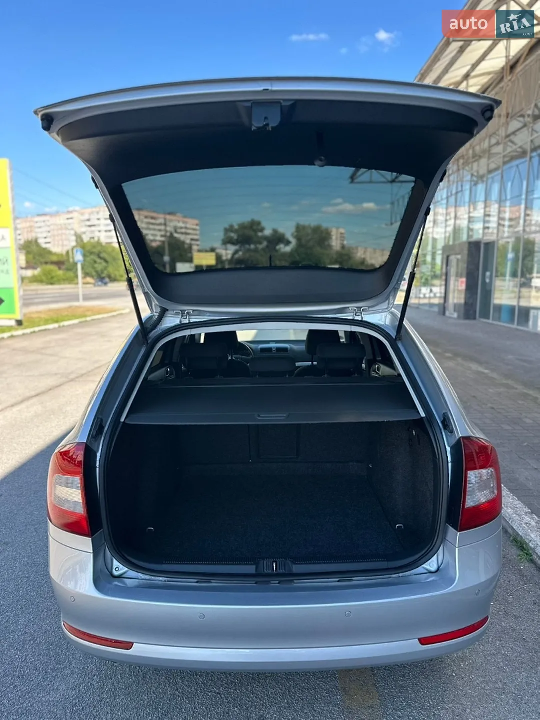 2011 Skoda Octavia - мініатюра 38
