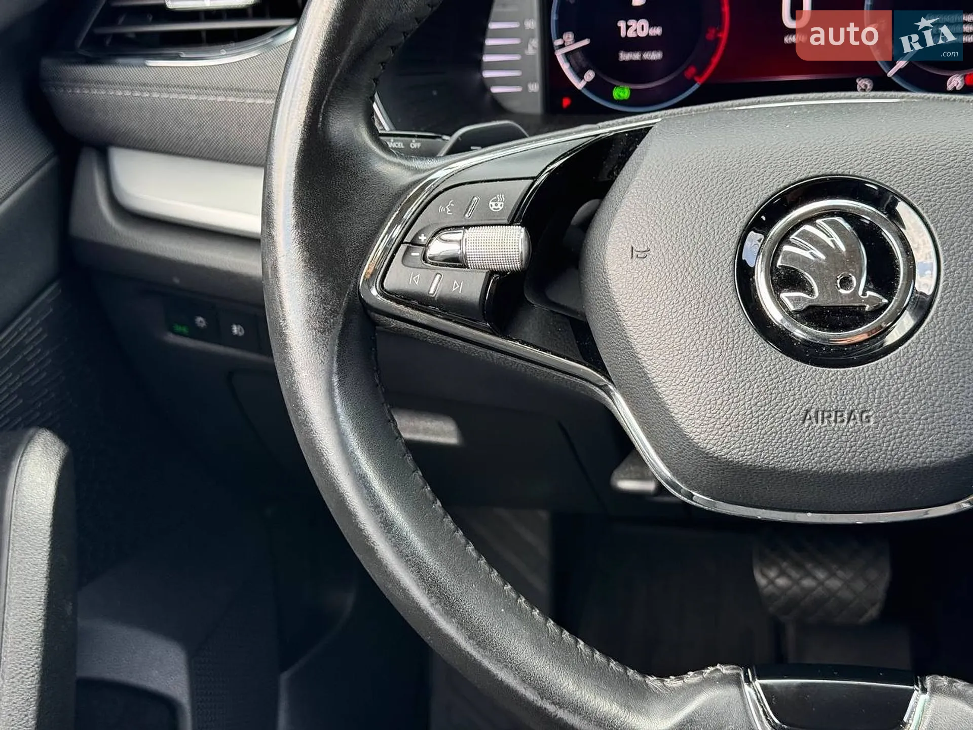 2021 Skoda Octavia - мініатюра 36