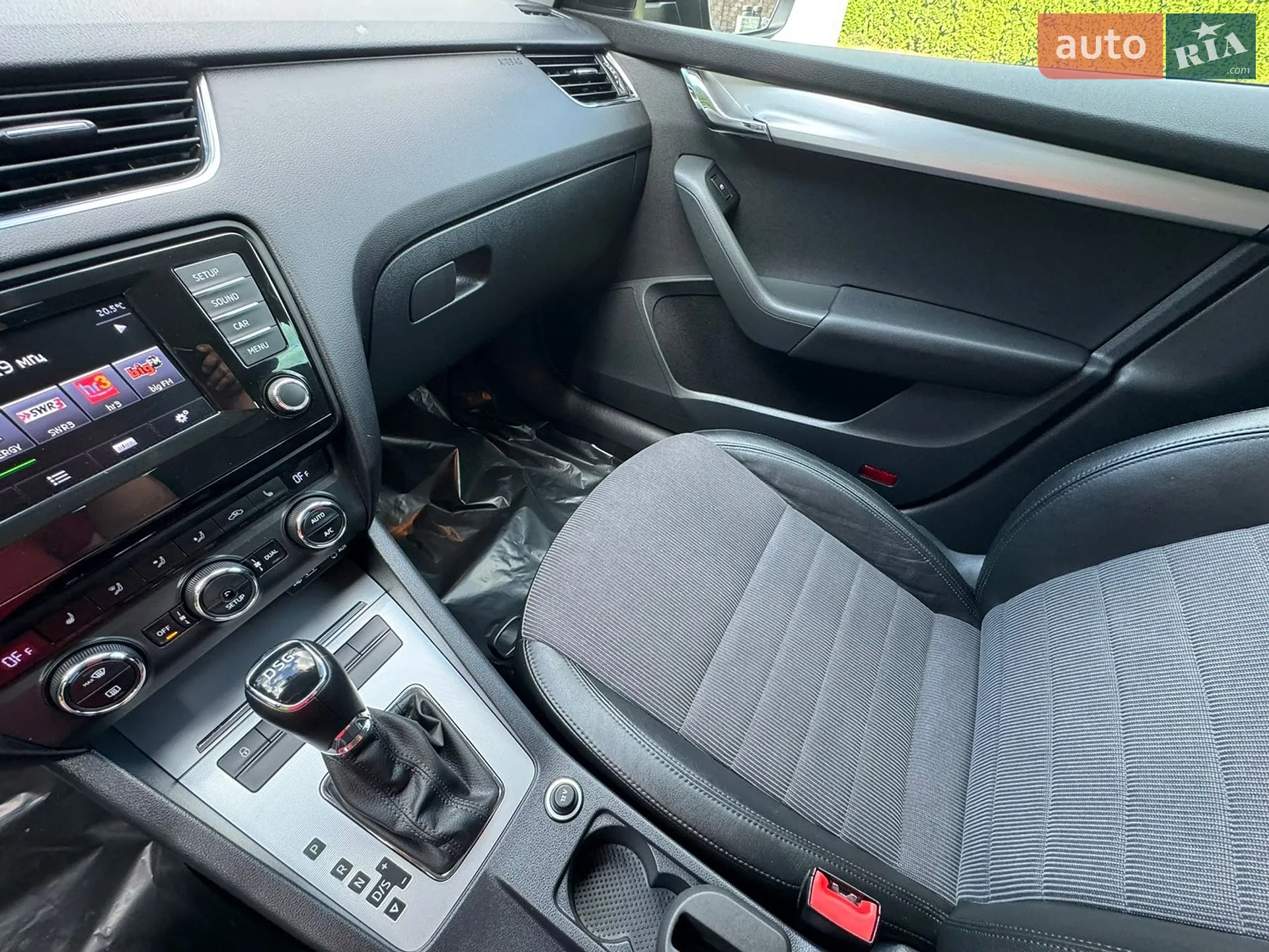 2015 Skoda Octavia - мініатюра 38