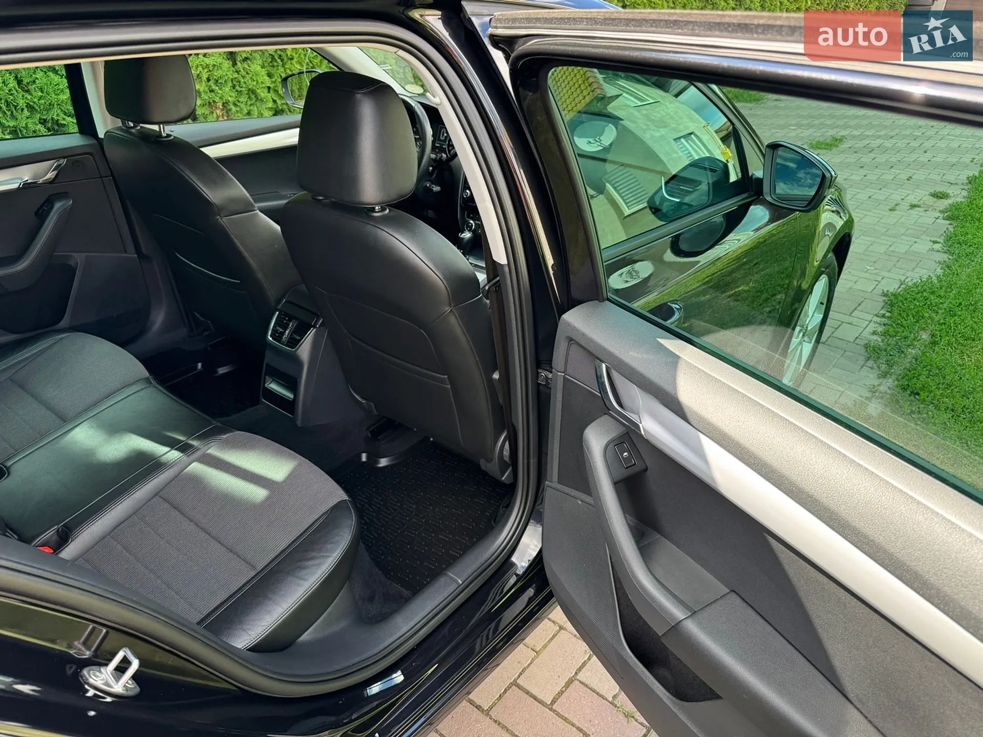 2015 Skoda Octavia - мініатюра 48