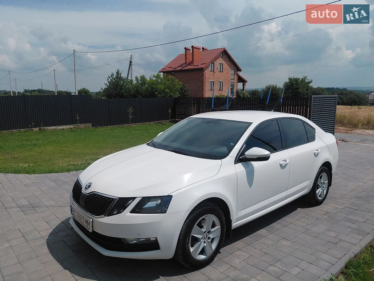 2017 Skoda Octavia - мініатюра 28