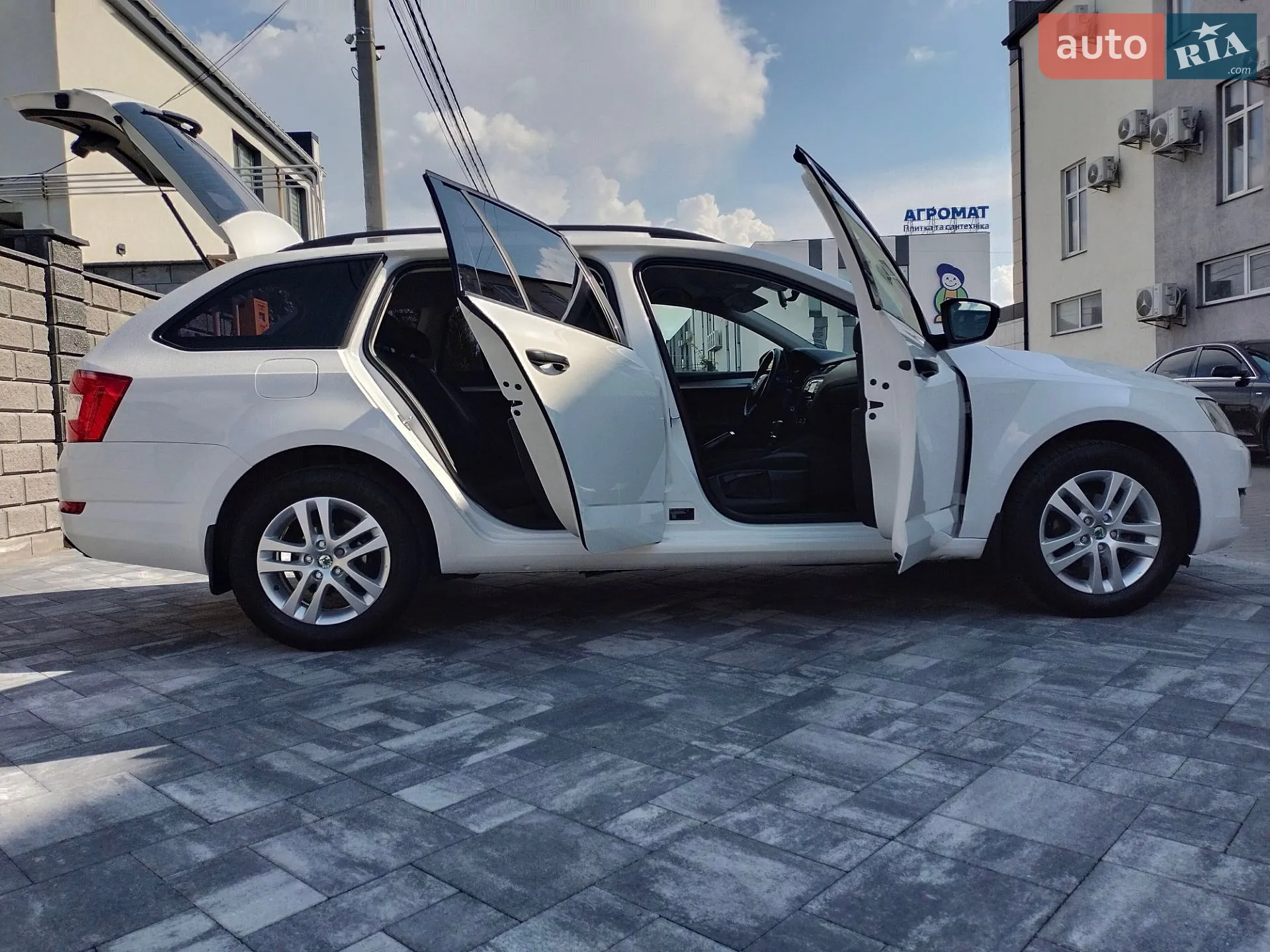 2016 Skoda Octavia - мініатюра 29