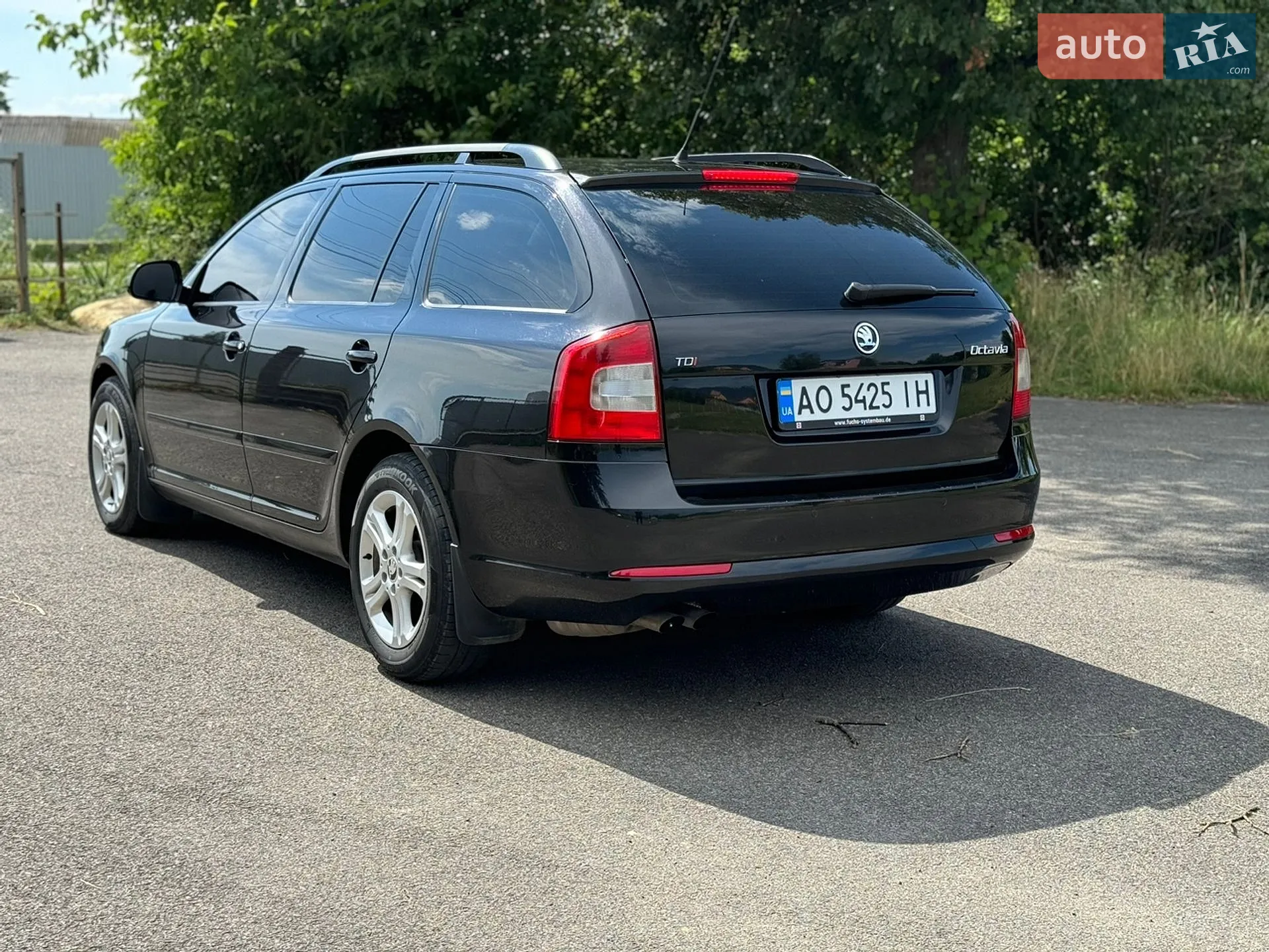 2010 Skoda Octavia - мініатюра 4