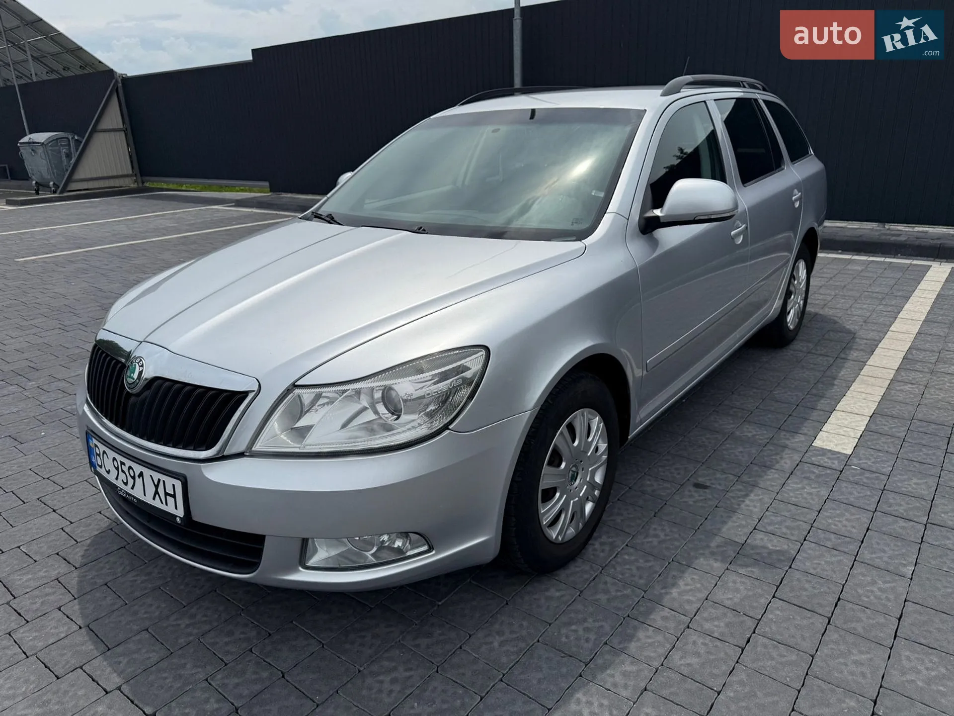 2011 Skoda Octavia - фото 1