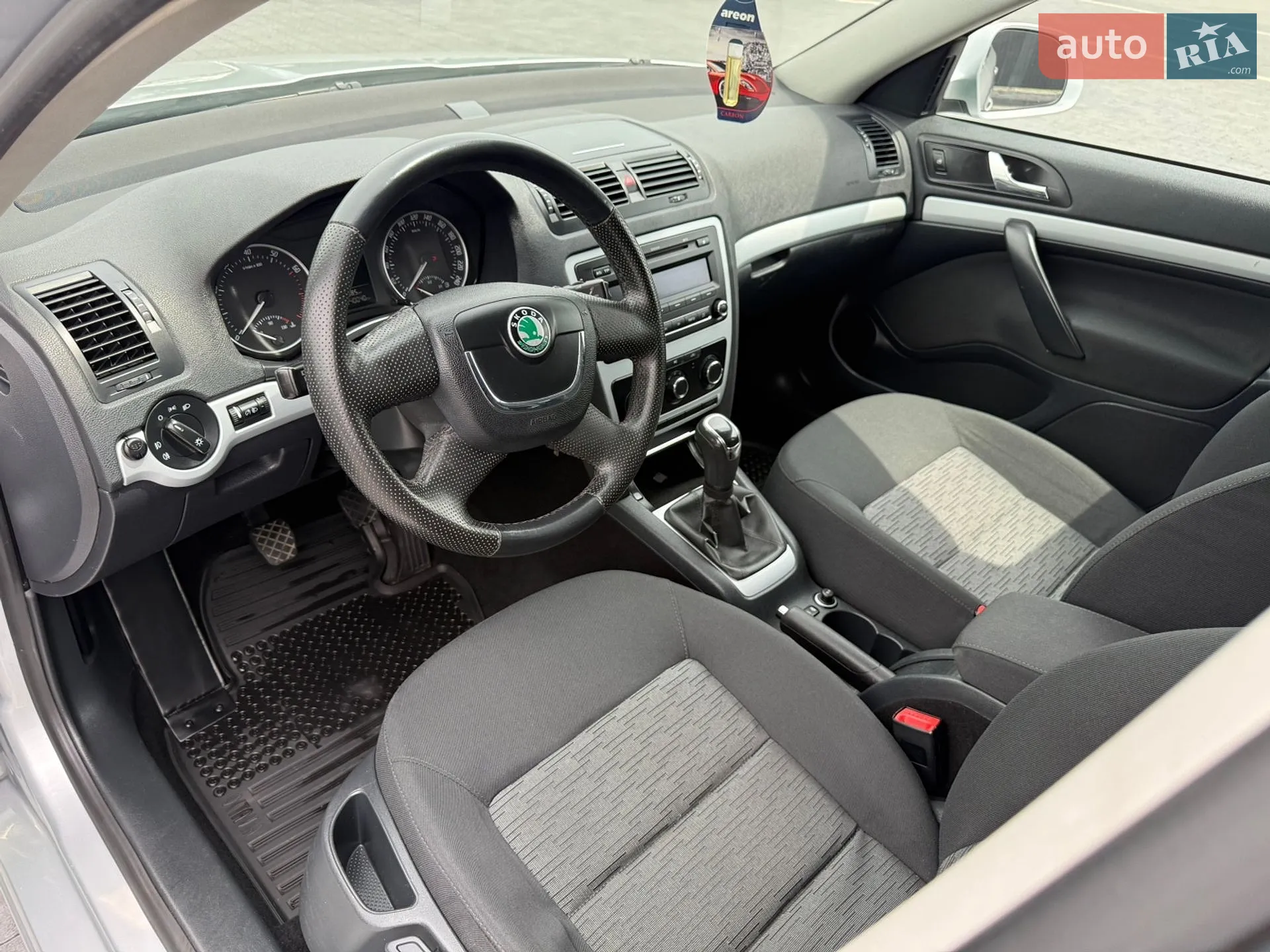 2011 Skoda Octavia - мініатюра 14