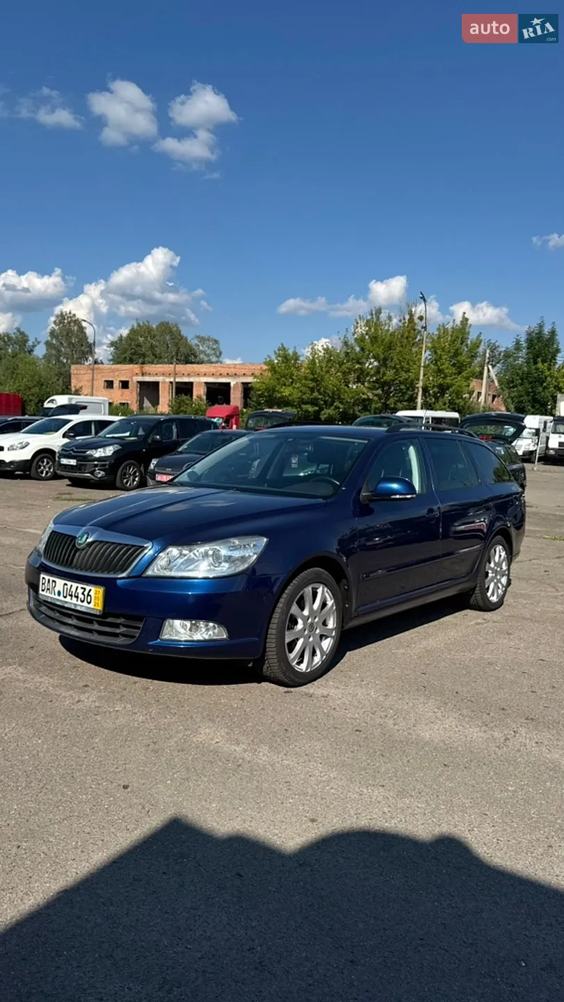 2010 Skoda Octavia - фото 1