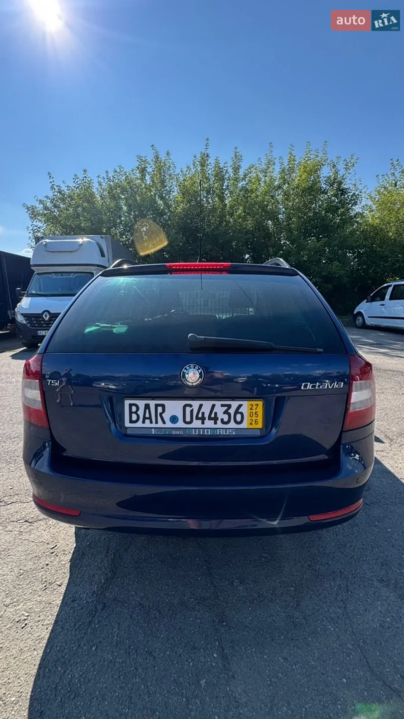 2010 Skoda Octavia - мініатюра 23