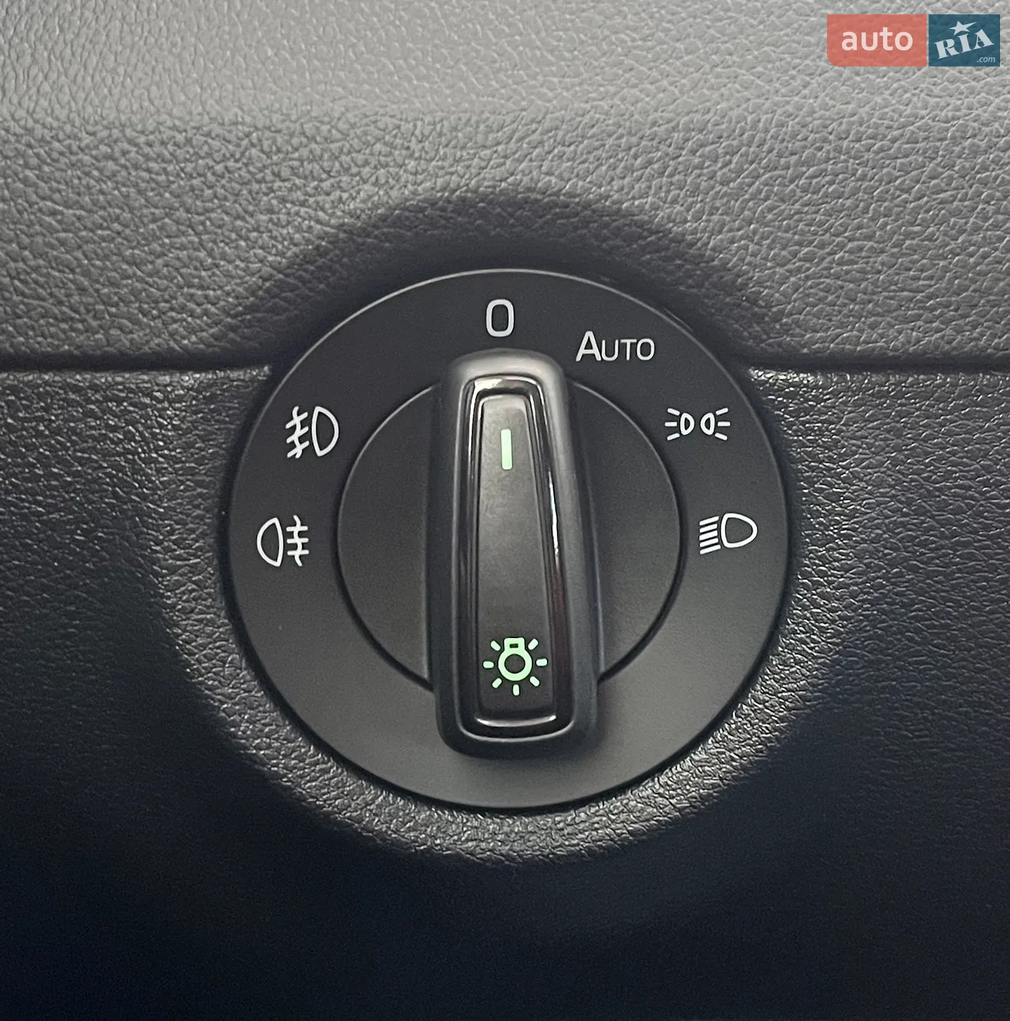 2018 Skoda Octavia - мініатюра 18