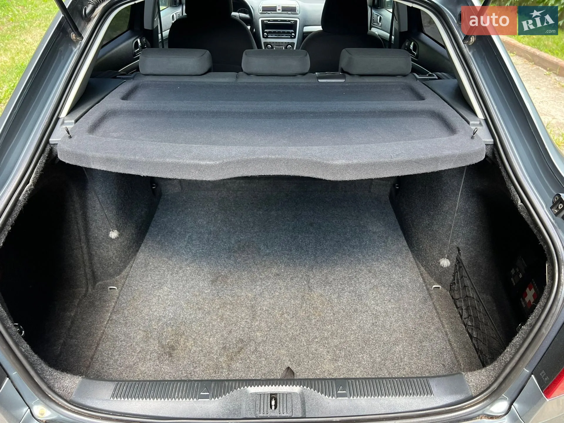 2011 Skoda Octavia - мініатюра 48
