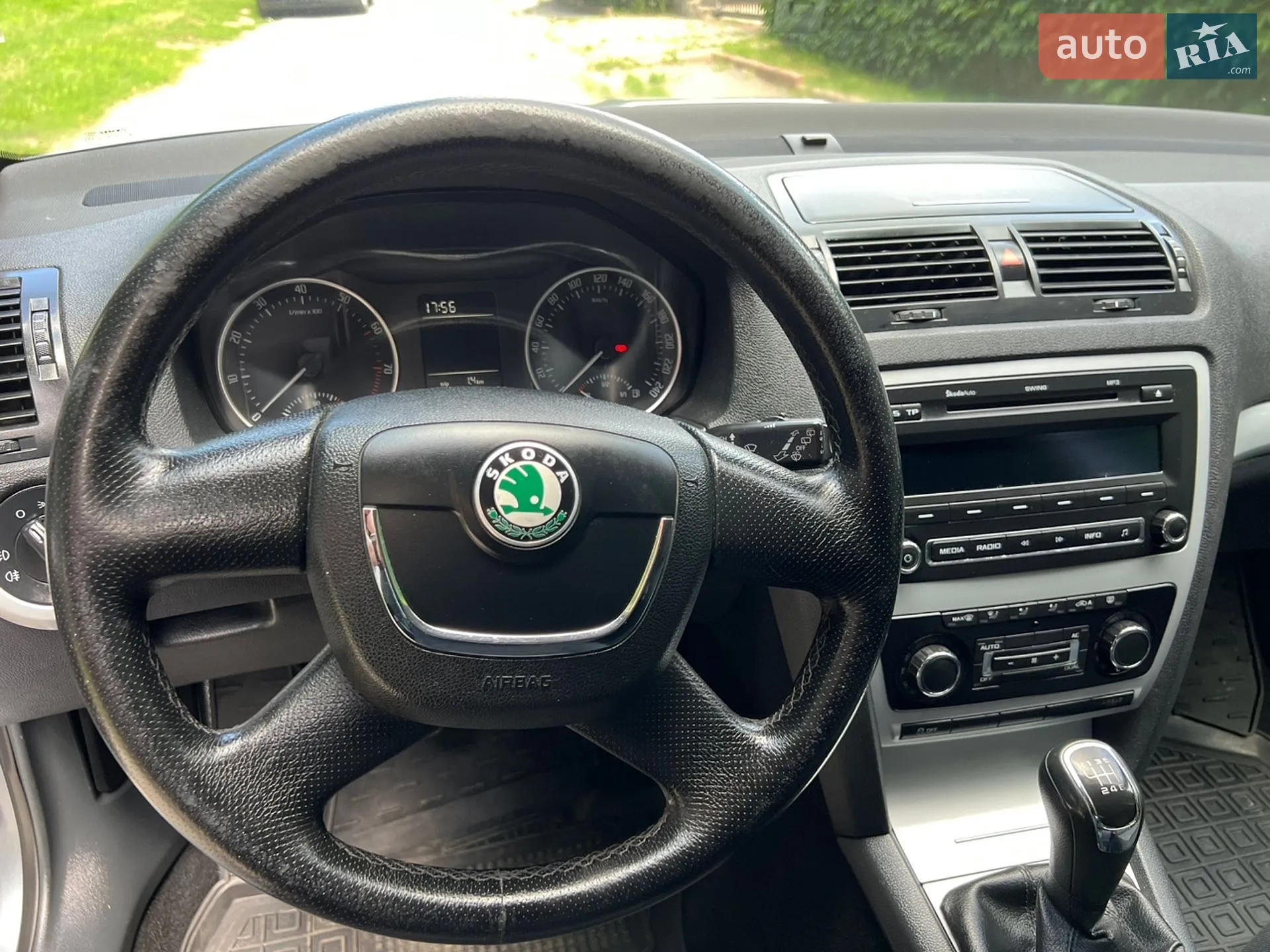 2011 Skoda Octavia - мініатюра 53