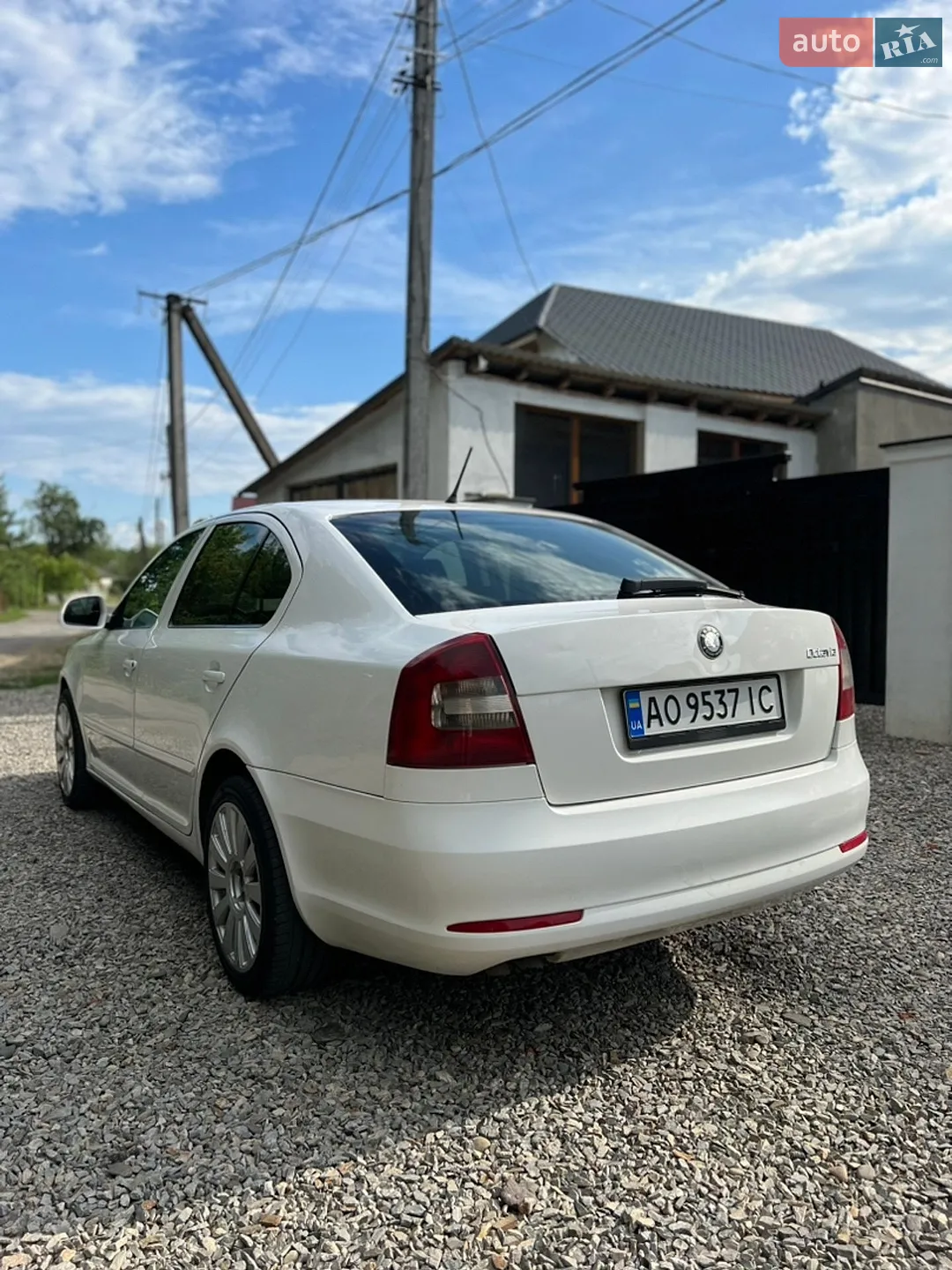 2010 Skoda Octavia - мініатюра 4