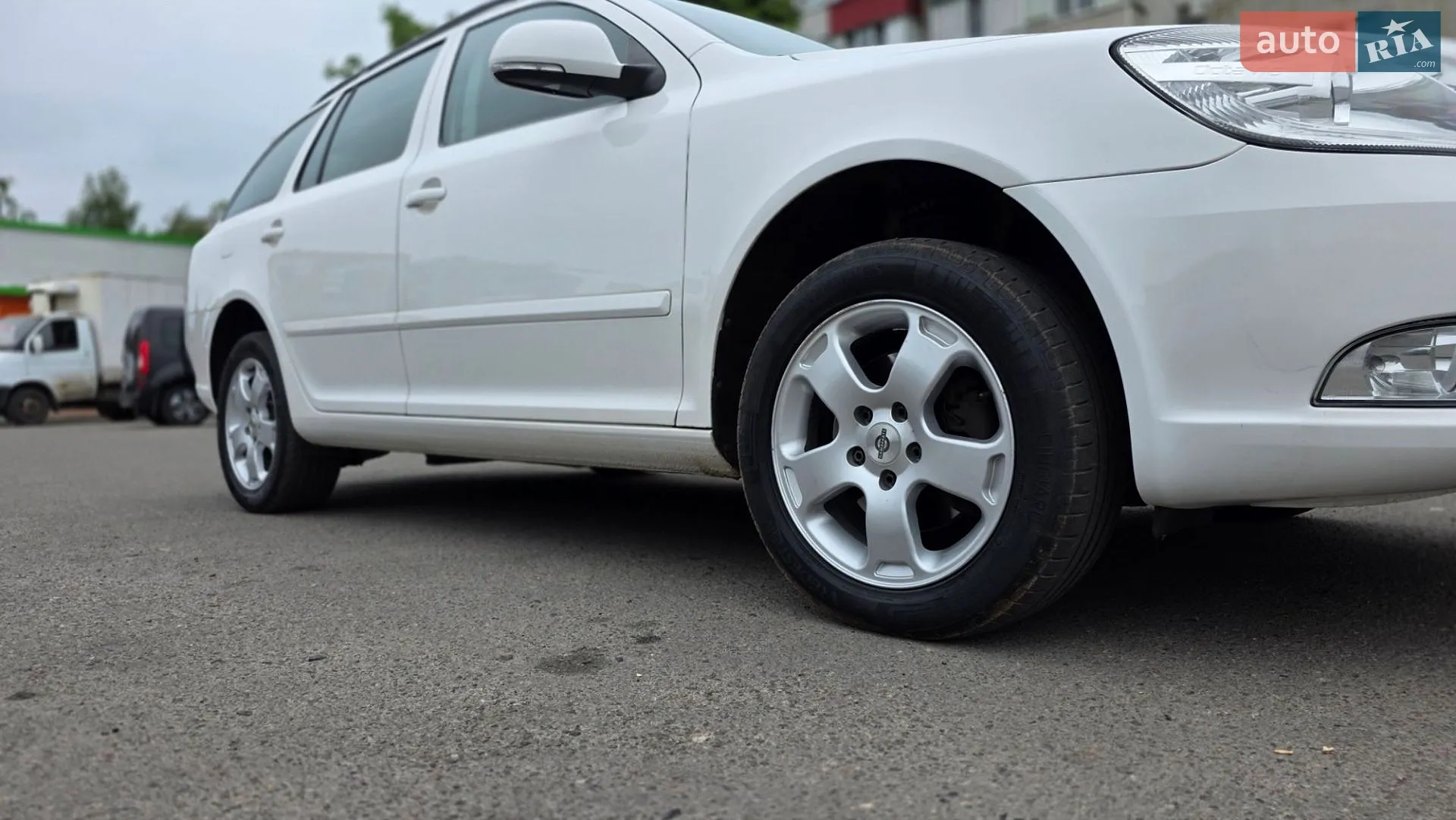 2013 Skoda Octavia - мініатюра 18