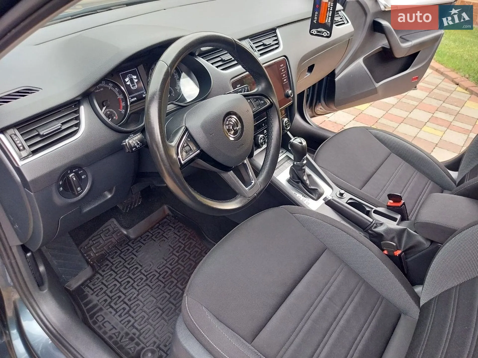 2020 Skoda Octavia - мініатюра 20