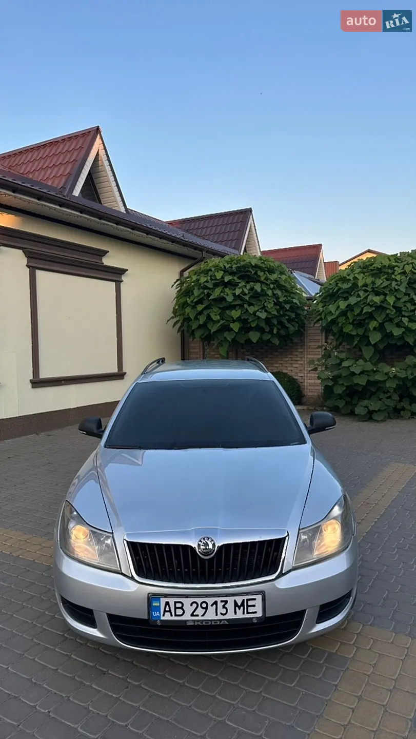 2011 Skoda Octavia - мініатюра 17