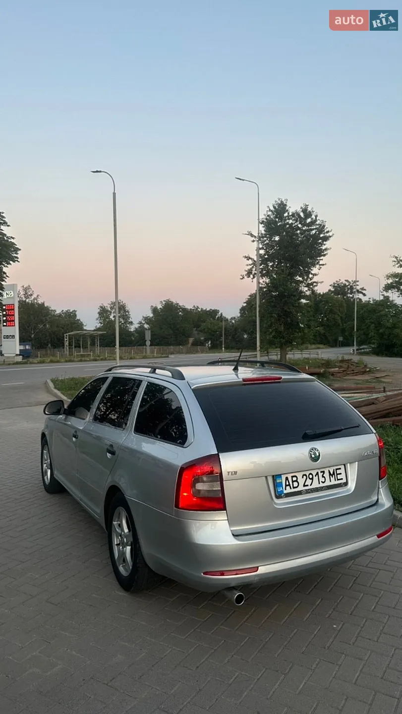 2011 Skoda Octavia - мініатюра 36