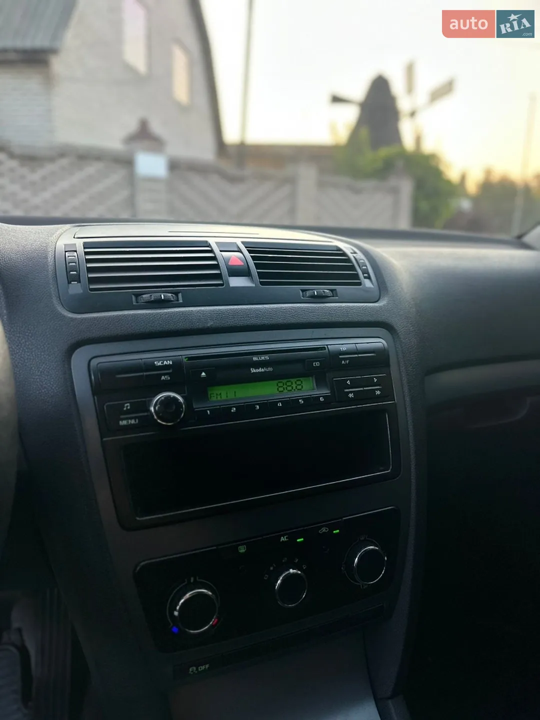 2011 Skoda Octavia - мініатюра 43