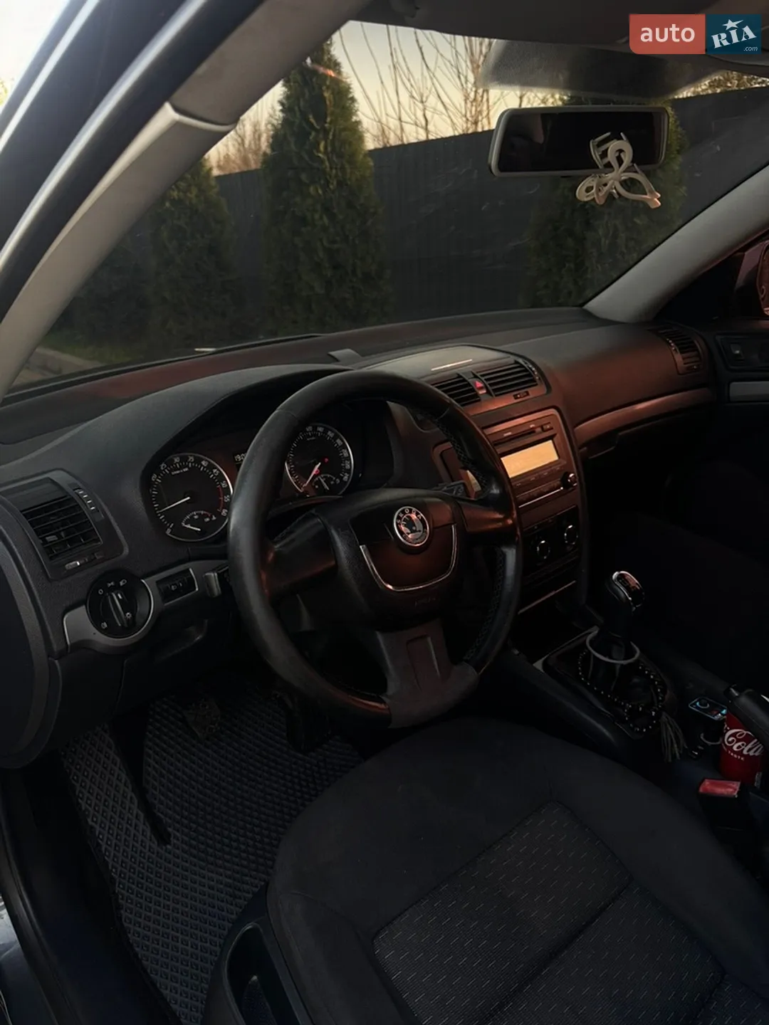 2010 Skoda Octavia - мініатюра 4