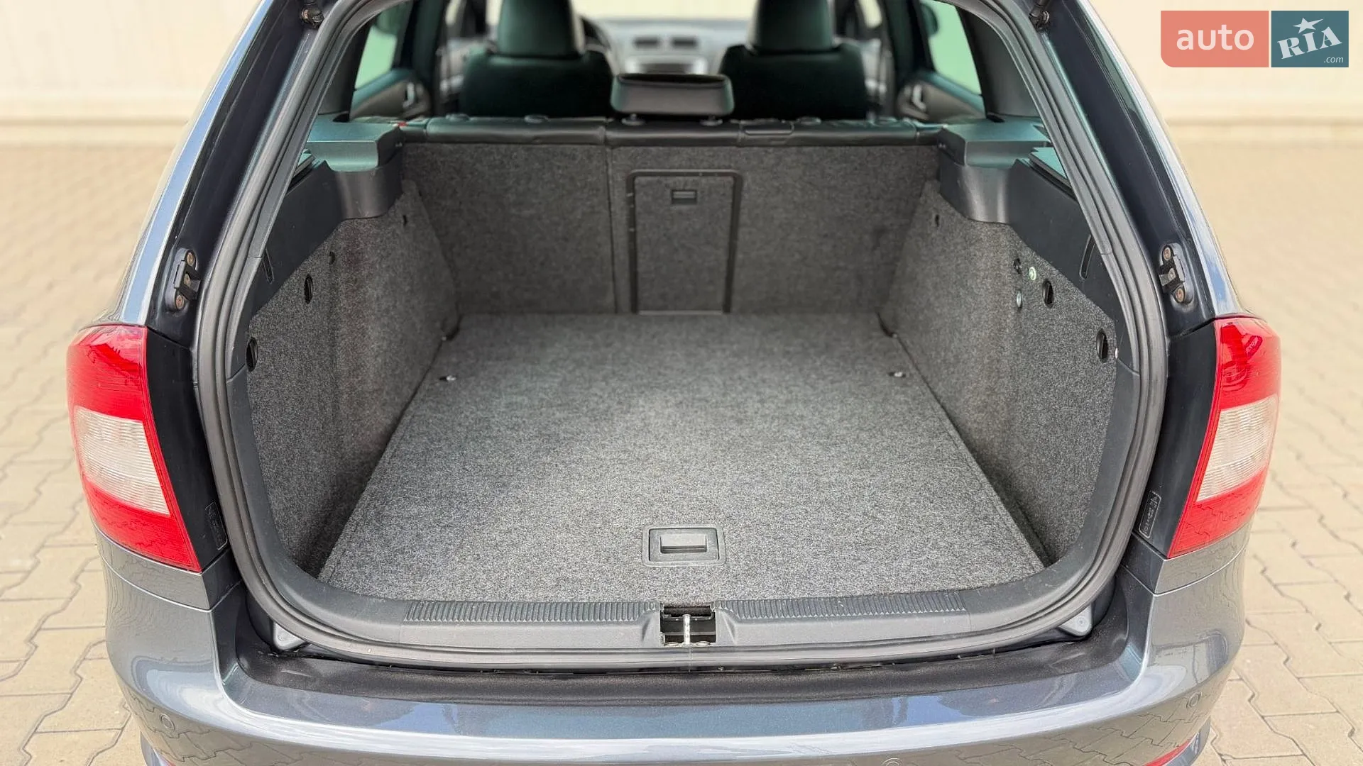 2011 Skoda Octavia - мініатюра 68