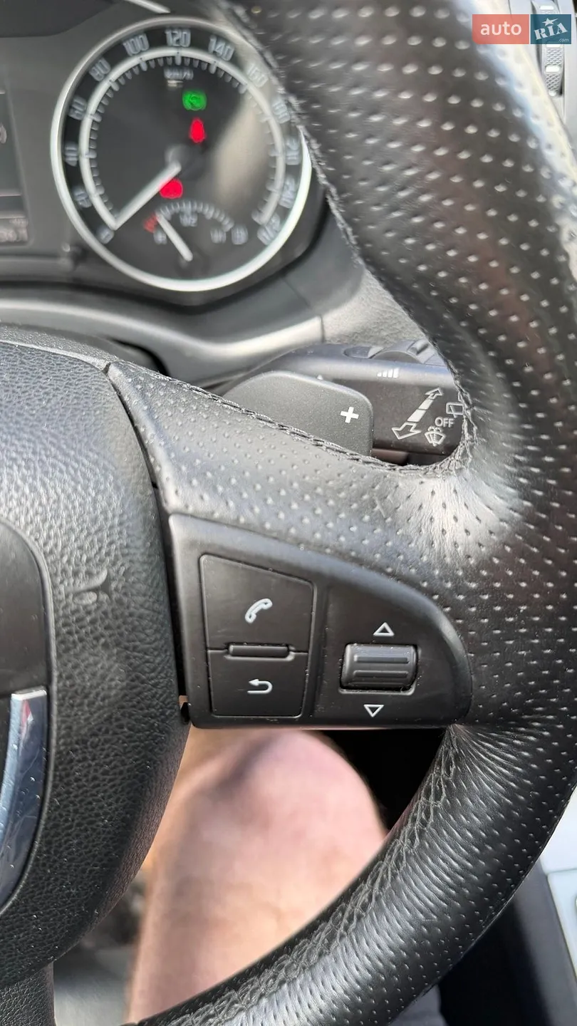 2011 Skoda Octavia - мініатюра 79