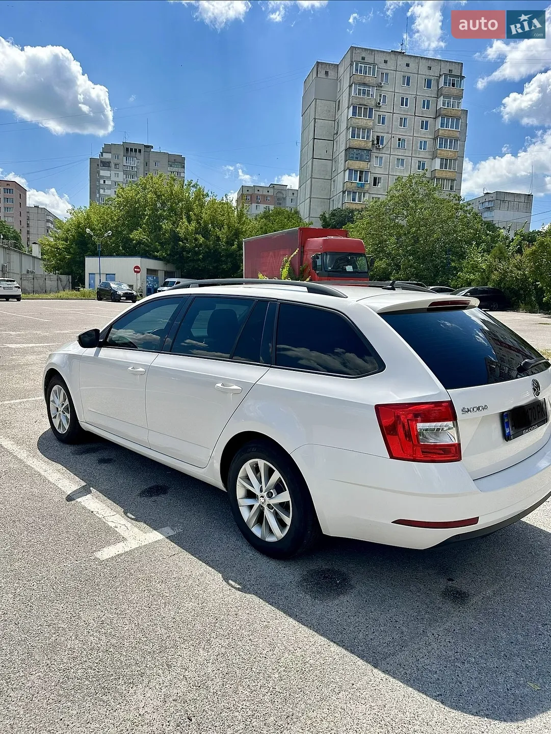 2017 Skoda Octavia - мініатюра 2