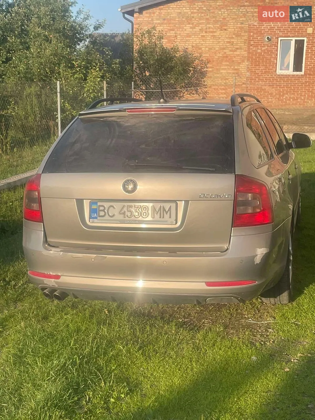 2010 Skoda Octavia - мініатюра 6
